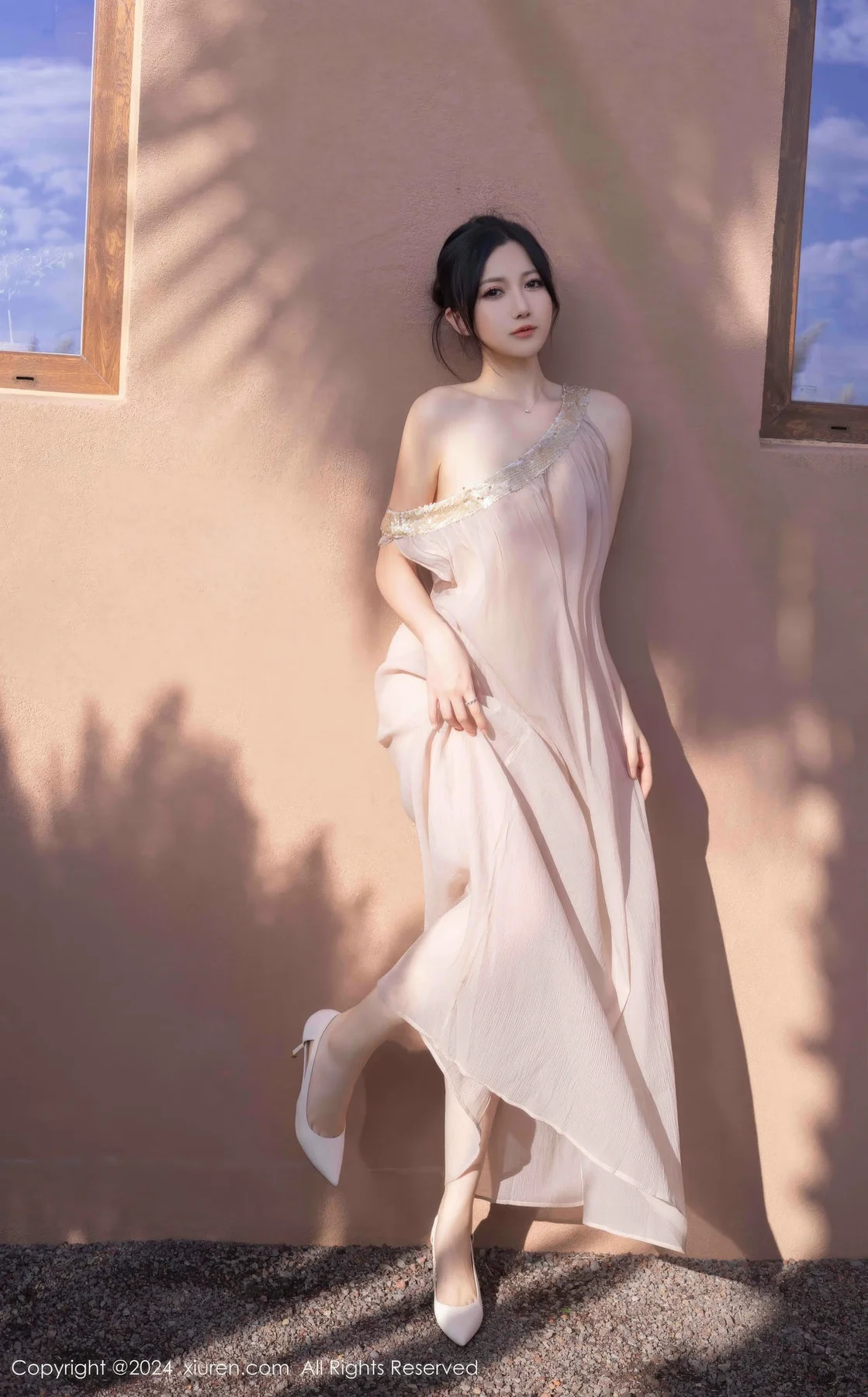 XiuRen 秀人 No.9492 鱼子酱Fish 透视纱裙香肩美女 - 10