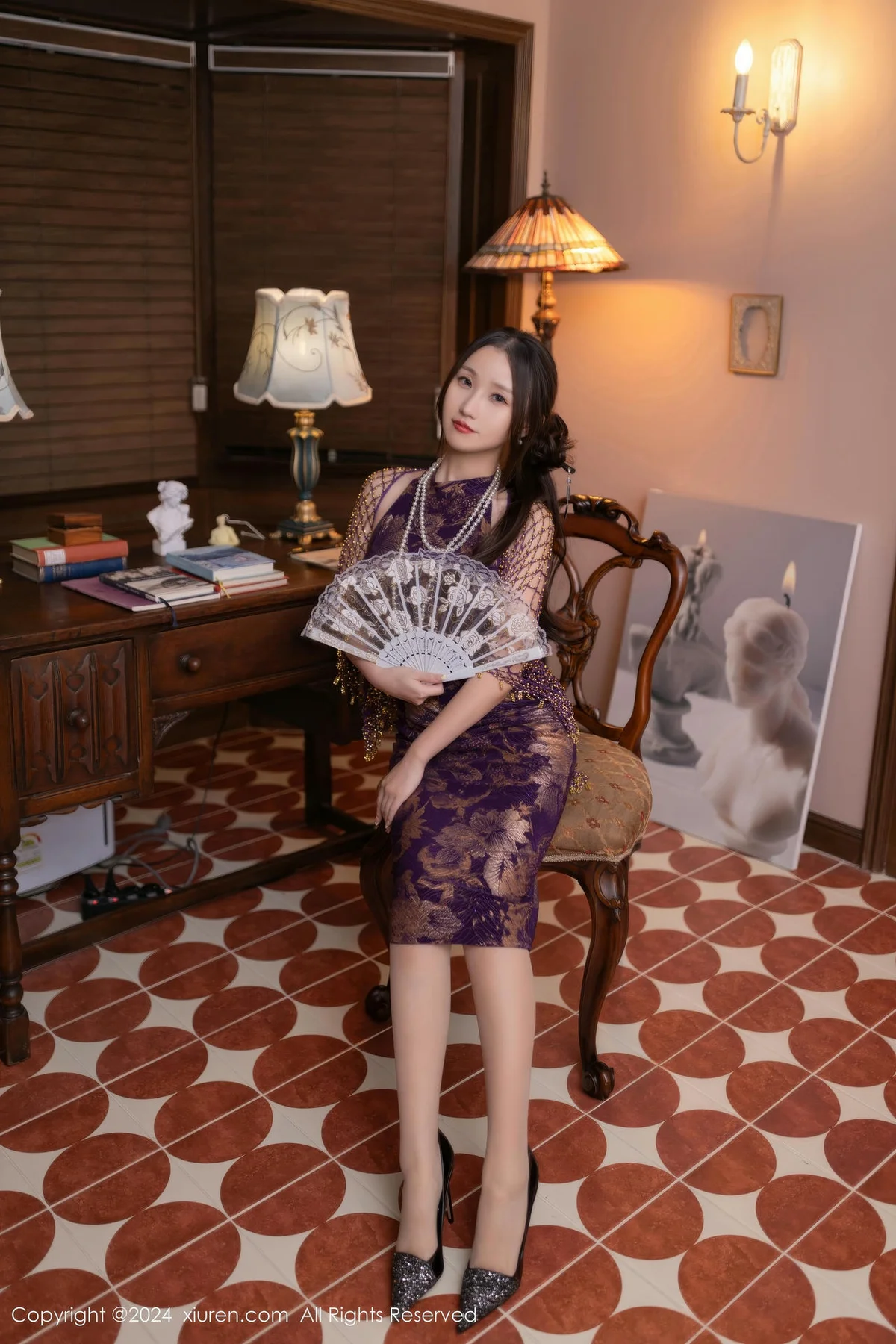 XiuRen 秀人 No.9513 杏子Yada 紫色旗袍妹子私房 - 1