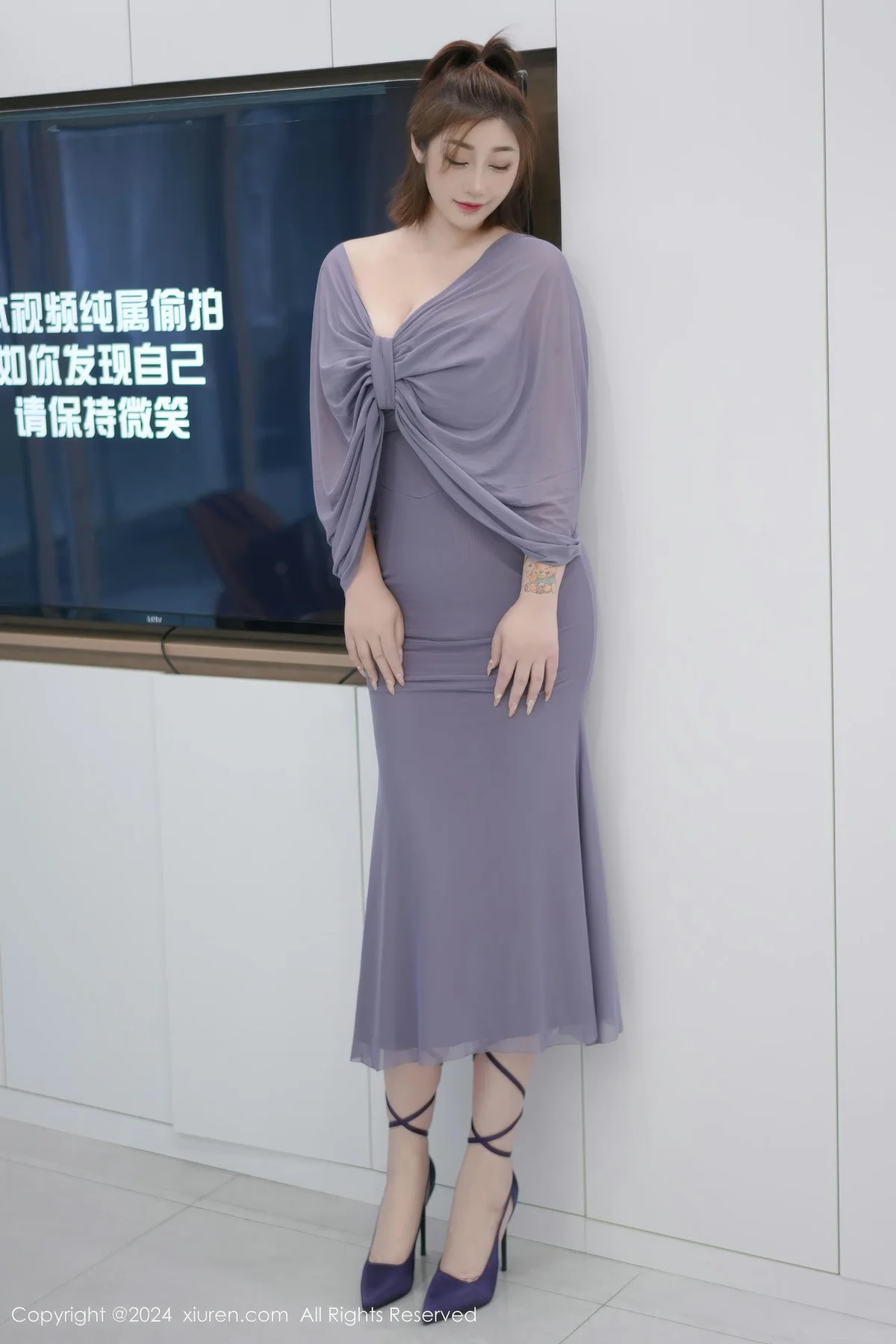 XiuRen 秀人 No.9525 妲己 诱惑丁字裤美腿 - 2