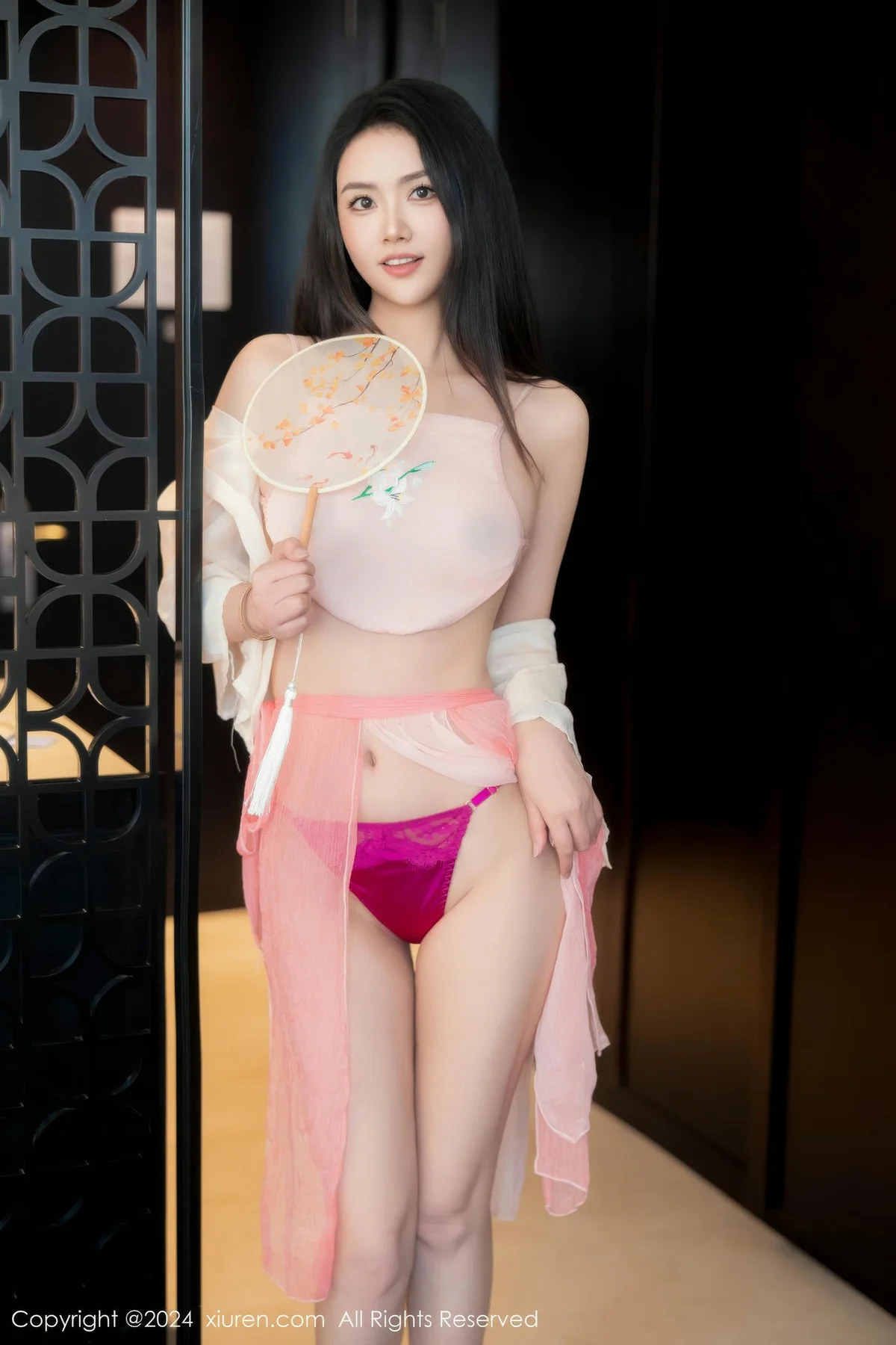 XiuRen 秀人 No.9542 方子萱 粉嫩肚兜美女 - 4