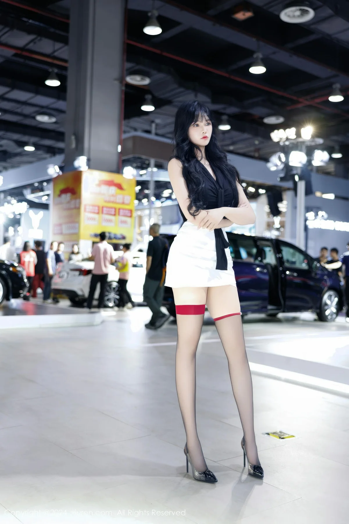 XiuRen 秀人 No.9575 娜比 黑色波点丝袜 - 1