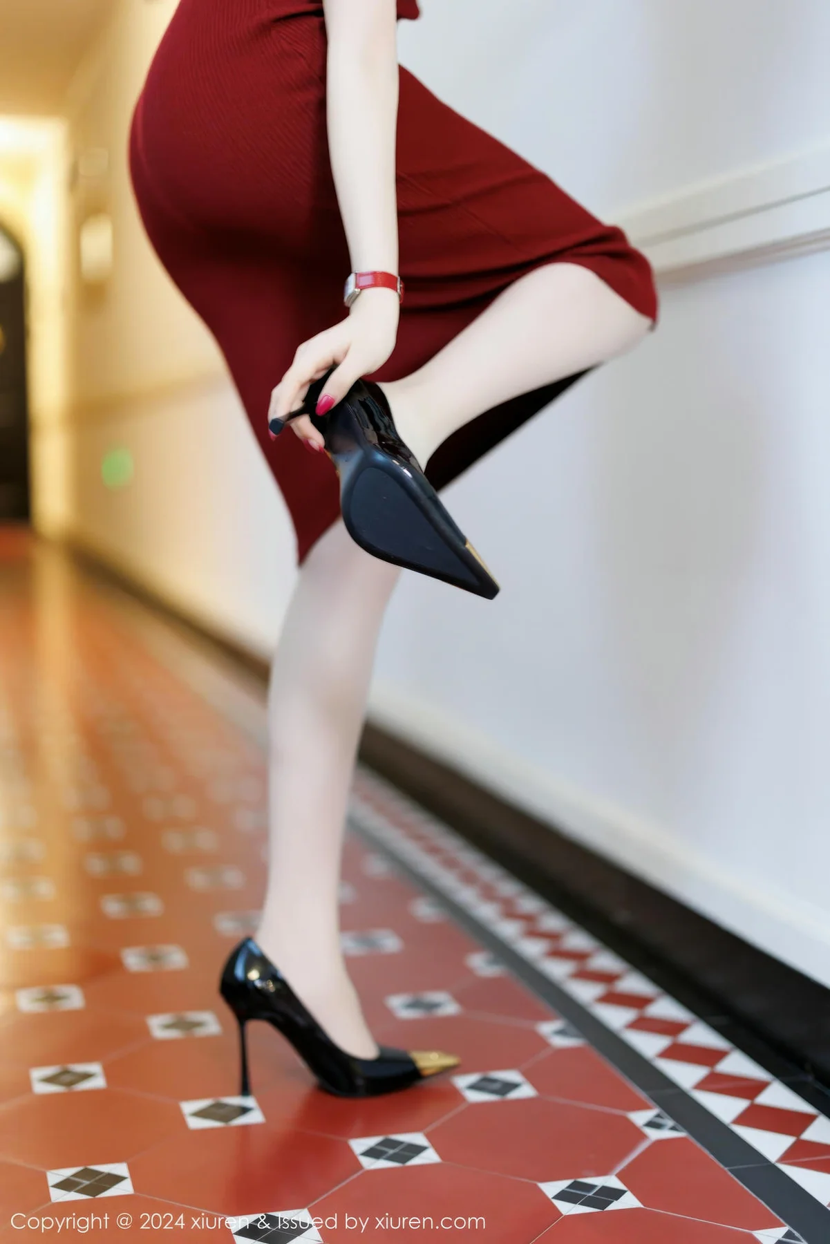 XiuRen 秀人 No.9589 徐莉芝Booty 红色连身裙 - 2