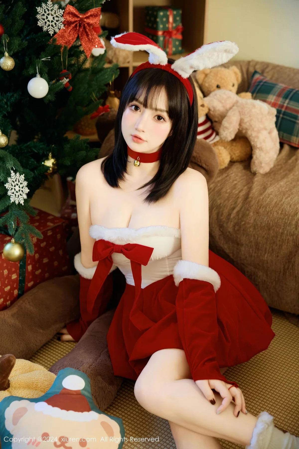 XiuRen 秀人 No.9656 养乐多Doll 少女节日写真爆乳 - 2
