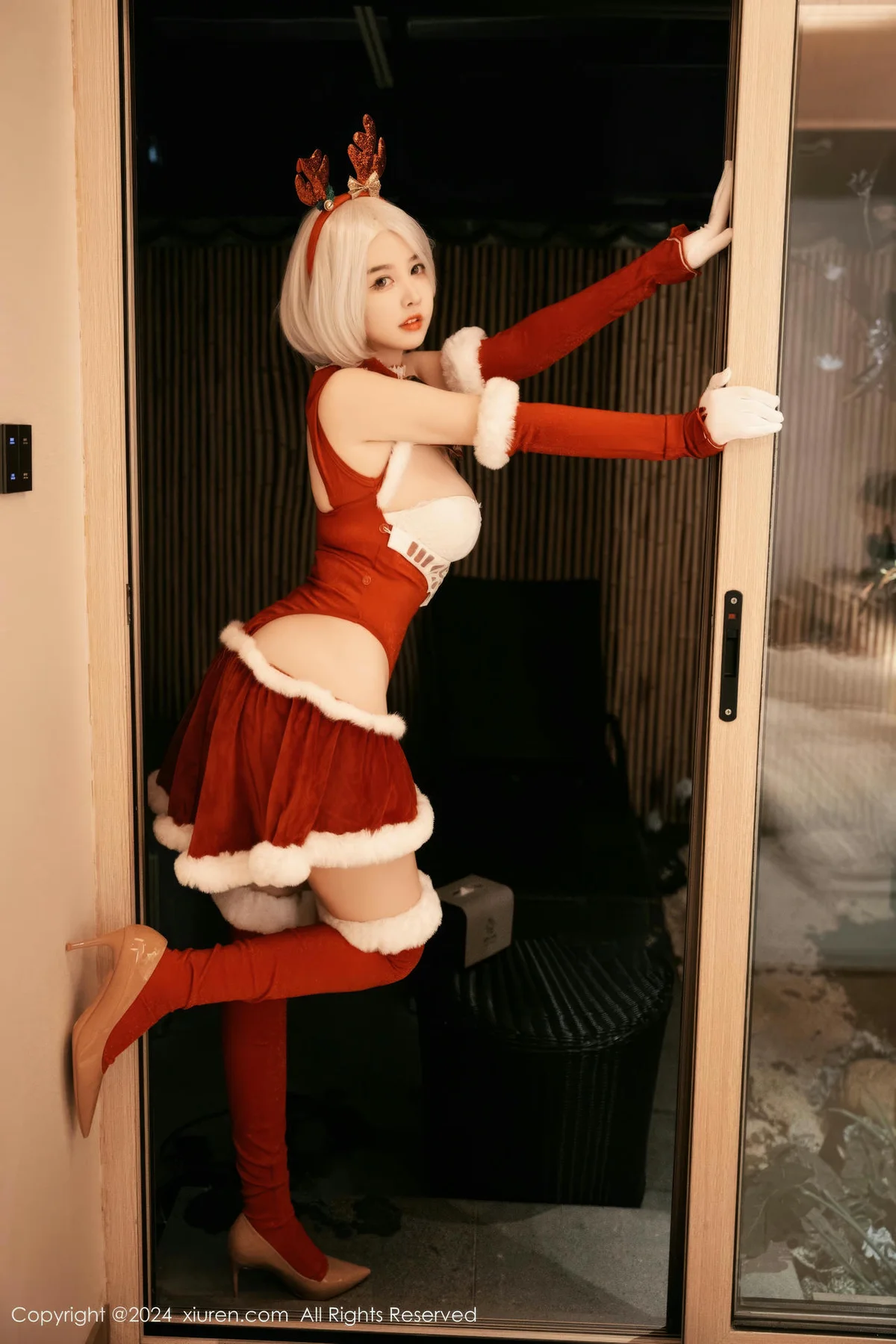 XiuRen 秀人 No.9660 樱桃小犊子 萝莉cos制服爆乳 - 1