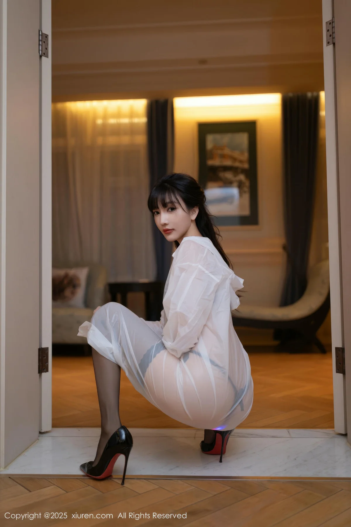 XiuRen 秀人 No.9700 陆萱萱 翘臀长腿吊袜 - 5