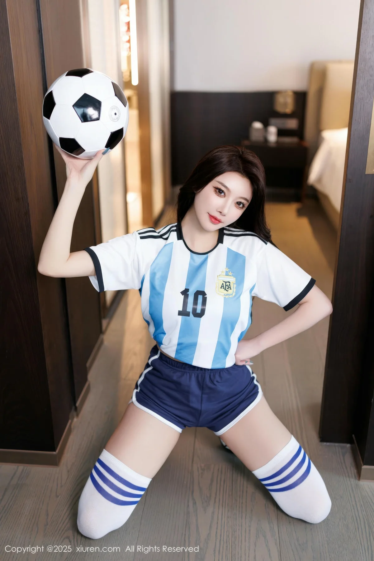 XiuRen 秀人 No.9706 杨晨晨Yome 活力足球球衣写真 - 7
