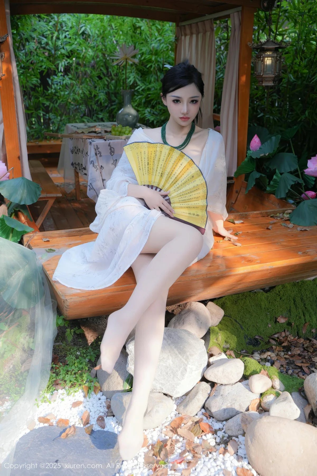 XiuRen 秀人 No.9730 妙可可Cheese 户外凉亭玉体诱惑 - 8