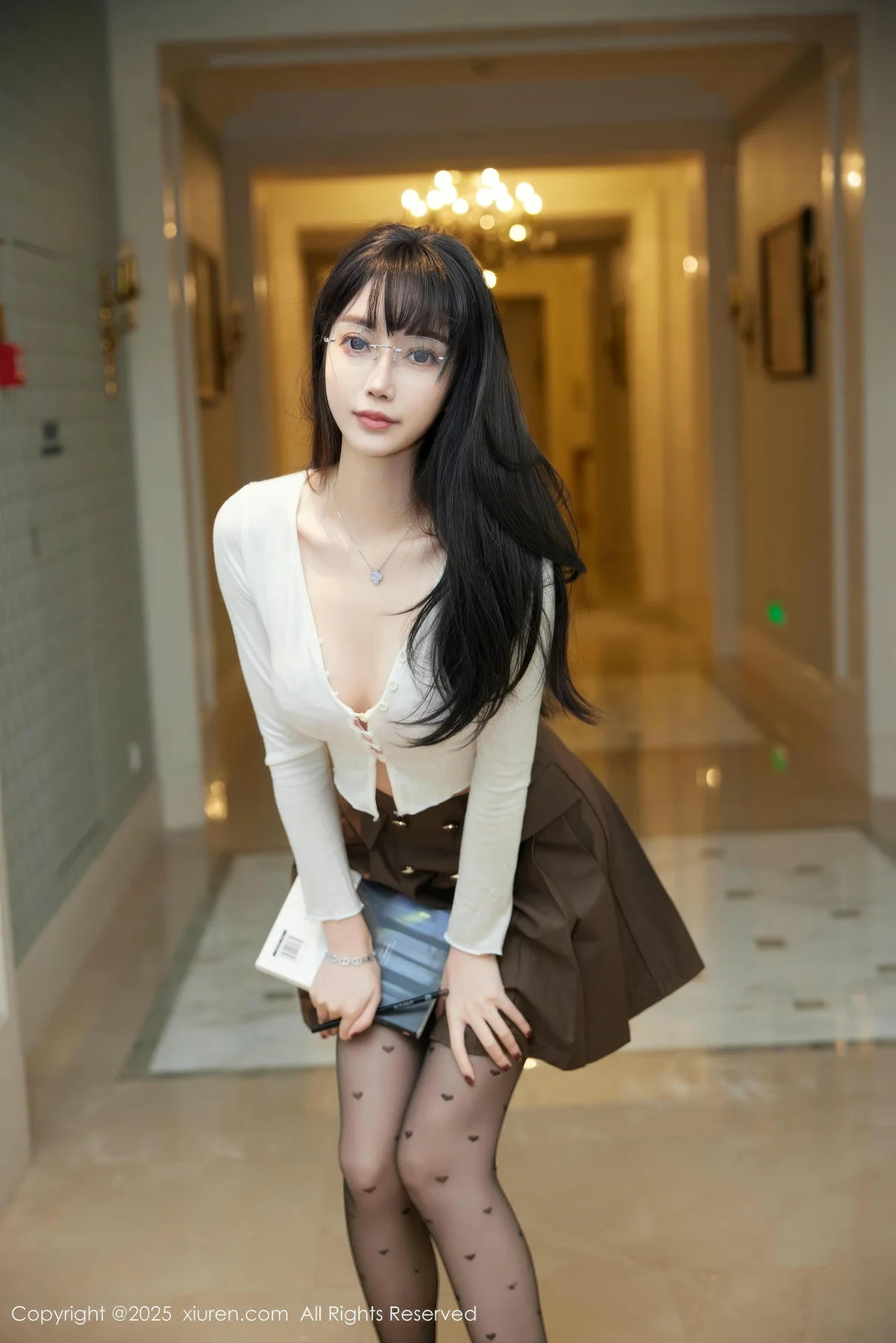 XiuRen 秀人 No.9737 玥儿玥er情景写真 - 10