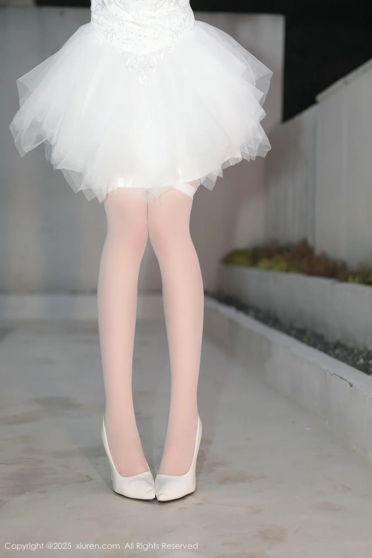 XiuRen 秀人 No.9742 桃妖天 白丝玉体萝莉 - 1