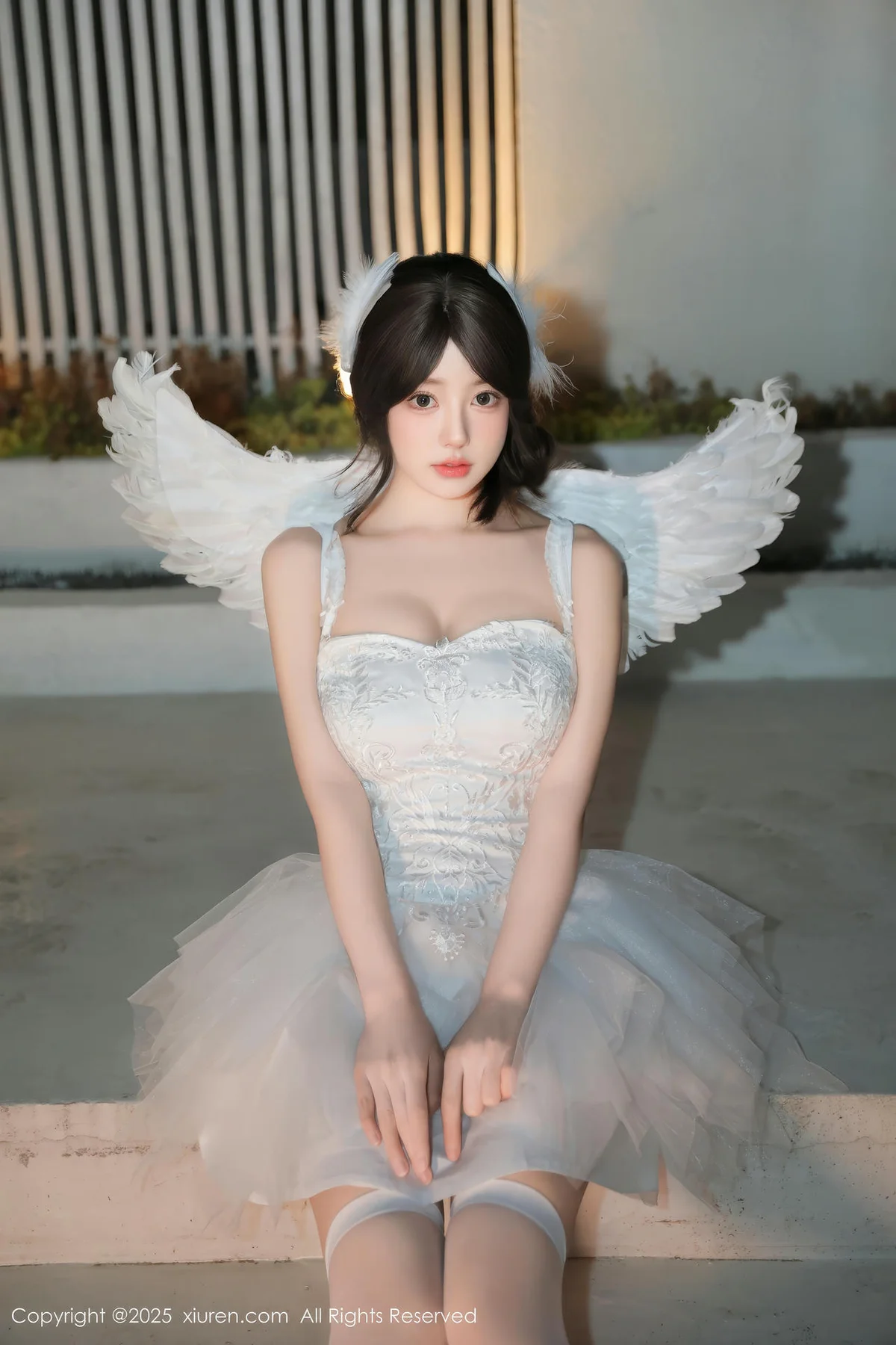 XiuRen 秀人 No.9742 桃妖天 白丝玉体萝莉 - 1