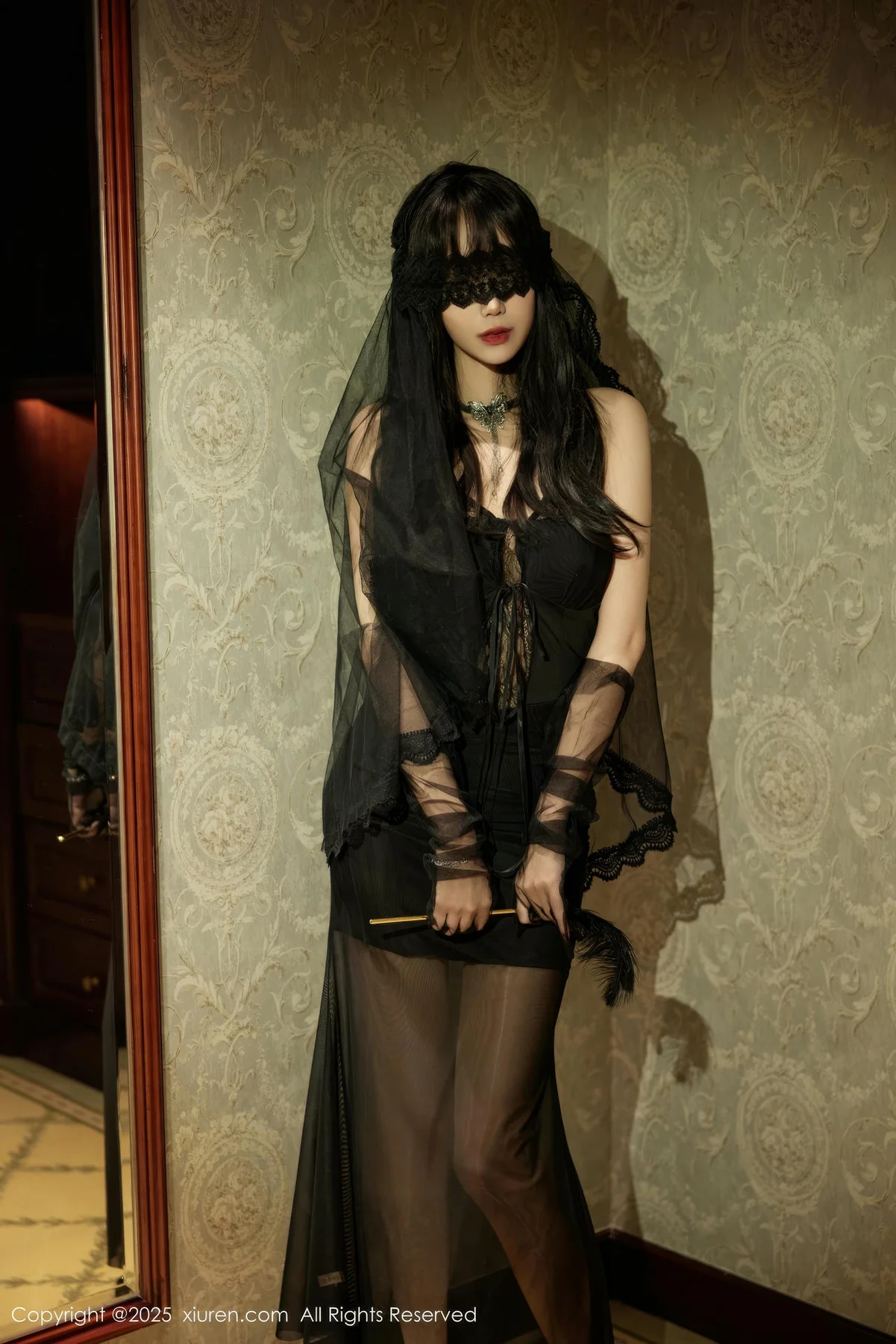 XiuRen 秀人 No.9773 玥儿玥er 乳贴黑丝翘臀 - 8