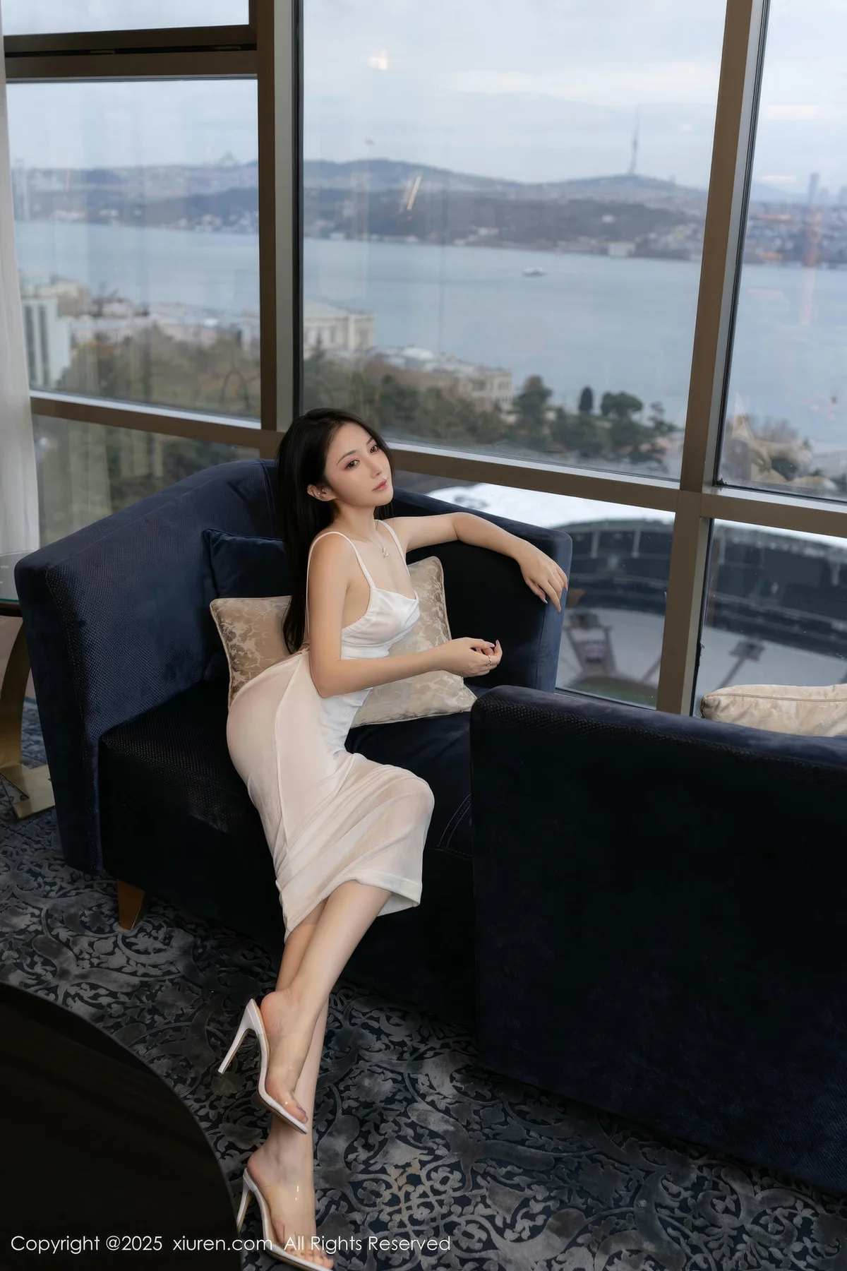 XiuRen 秀人 No.9780 鱼子酱Fish 户外凉亭玉体诱惑 - 4