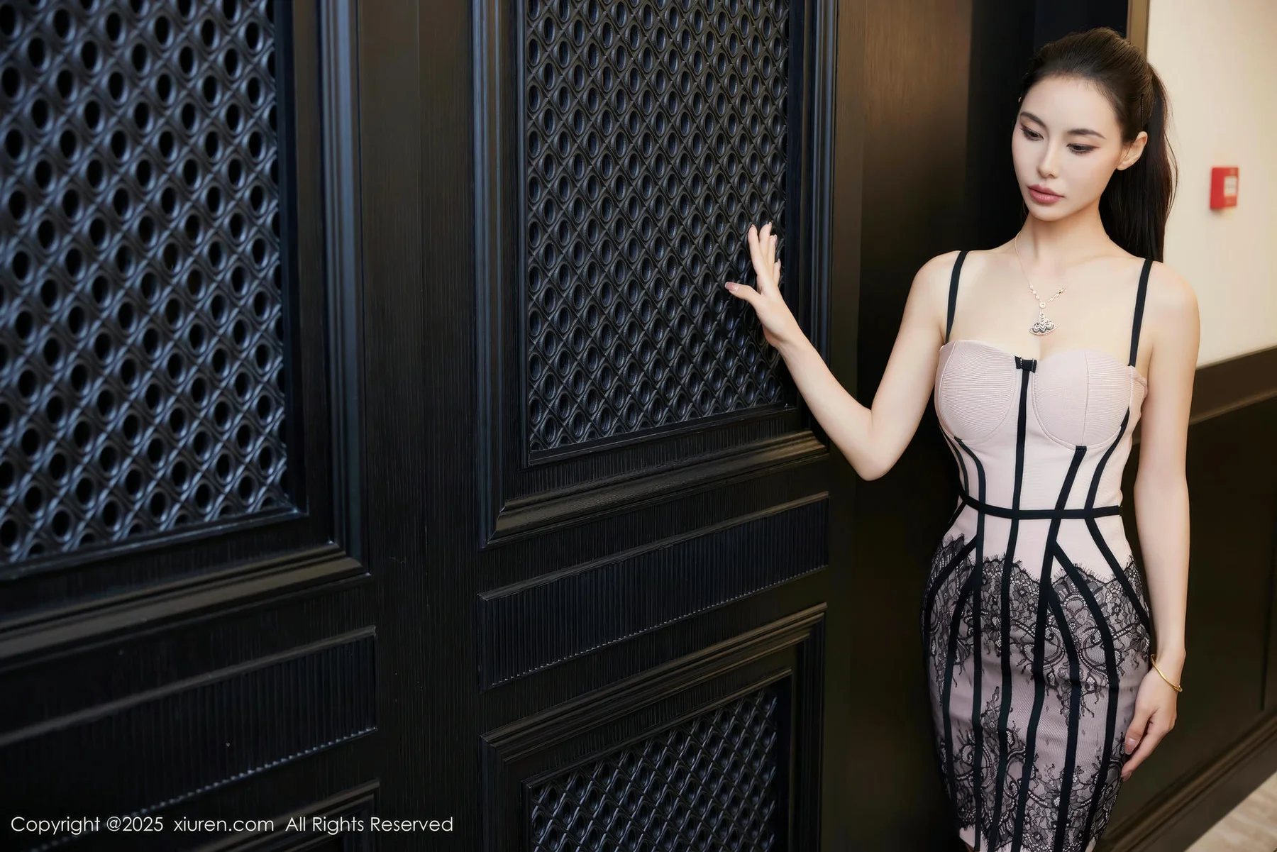 XiuRen 秀人 No.9809 lingyu69 连体衣网袜 - 2