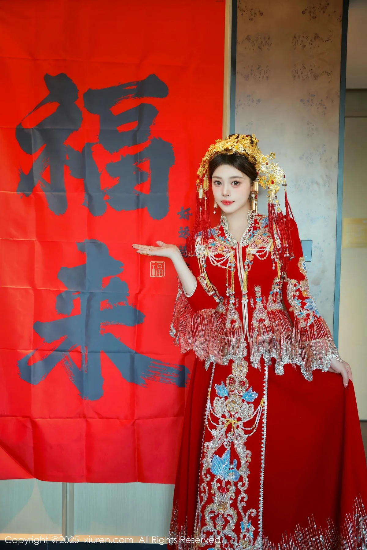 XiuRen 秀人 No.9823 蛋蛋宝 制服新春美女写真 - 1