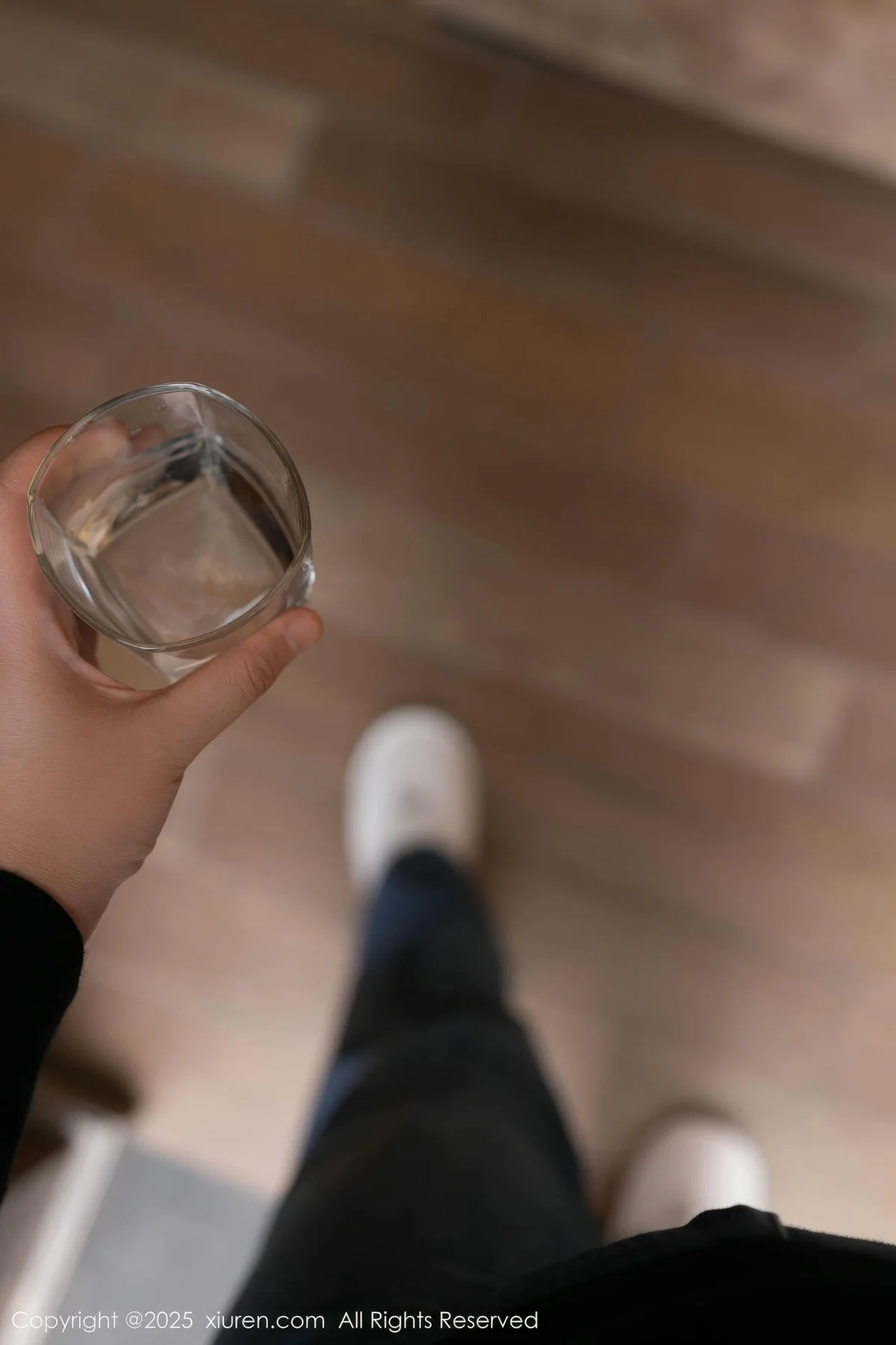 XiuRen 秀人 No.9842 安然anran 性感黑色蕾丝 - 1