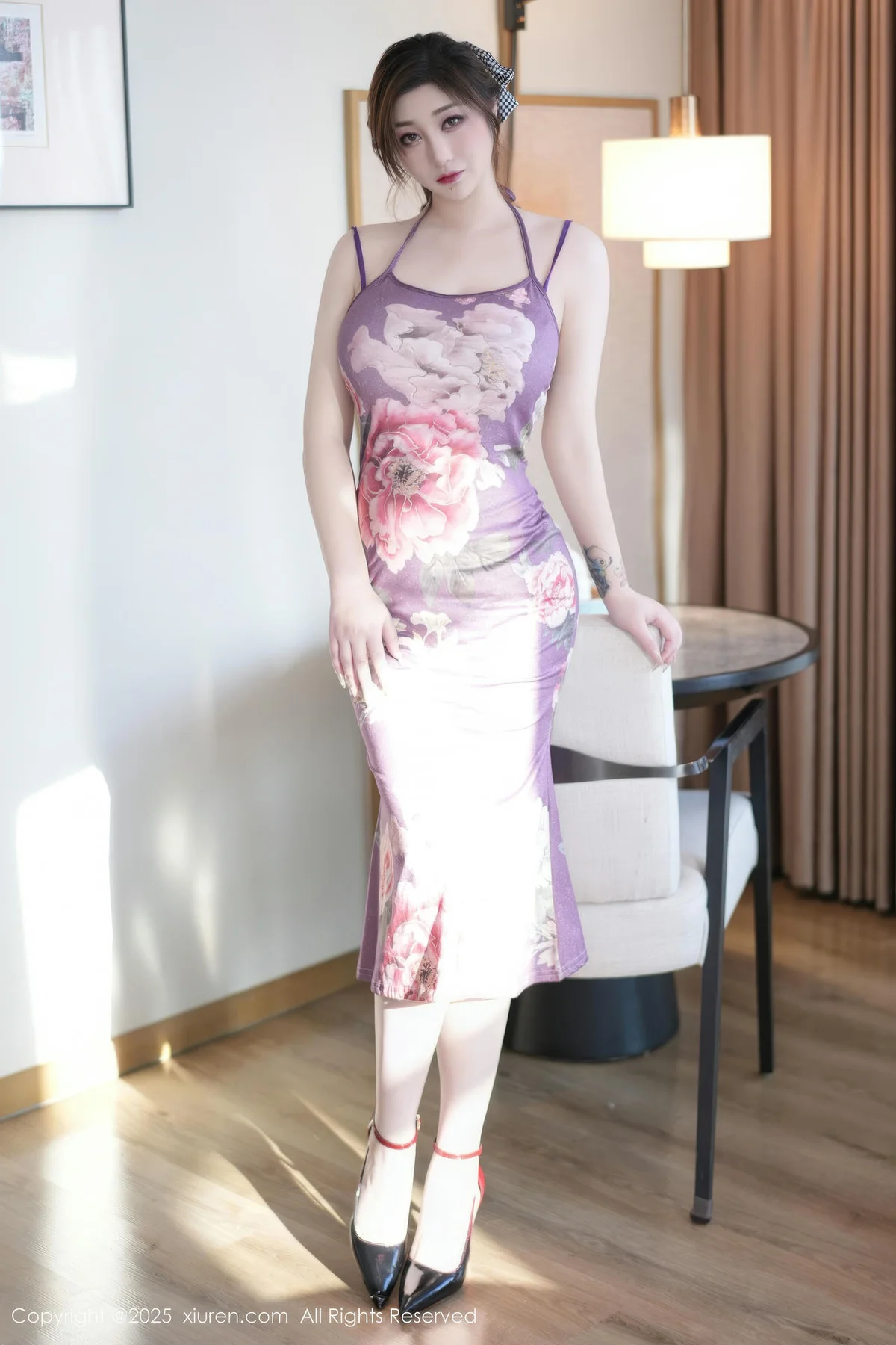 XiuRen 秀人 No.9850 妲己Toxic 紫色连衣裙诱惑妩媚 - 1