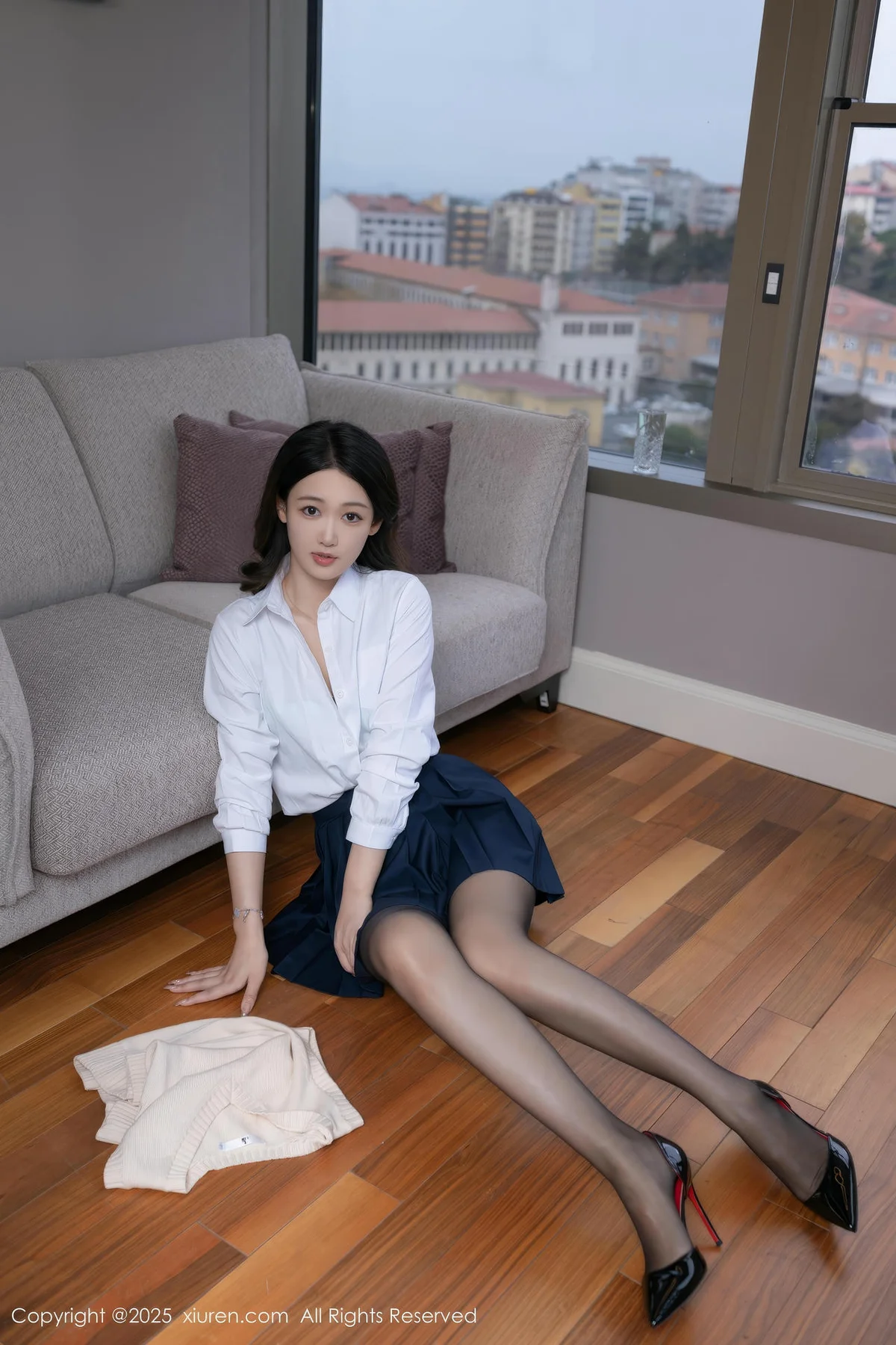 XiuRen 秀人 No.9866 唐安琪 短裙美腿美女 - 2