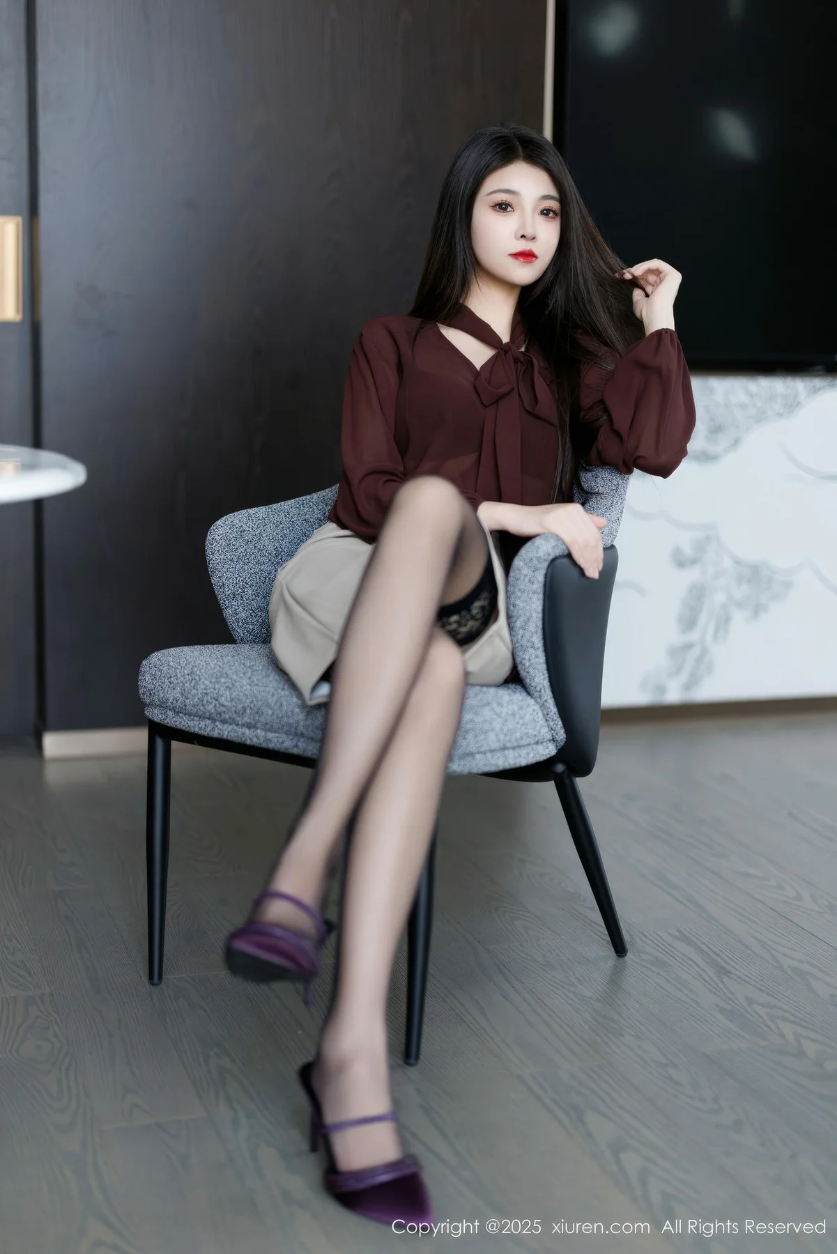 XiuRen 秀人 No.9868 初梦瑶 黑丝ol制服 - 3