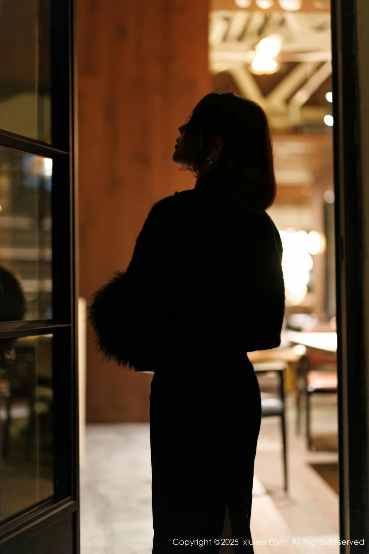 XiuRen 秀人 No.9880 徐莉芝Booty翘臀玉足美女私房 - 1