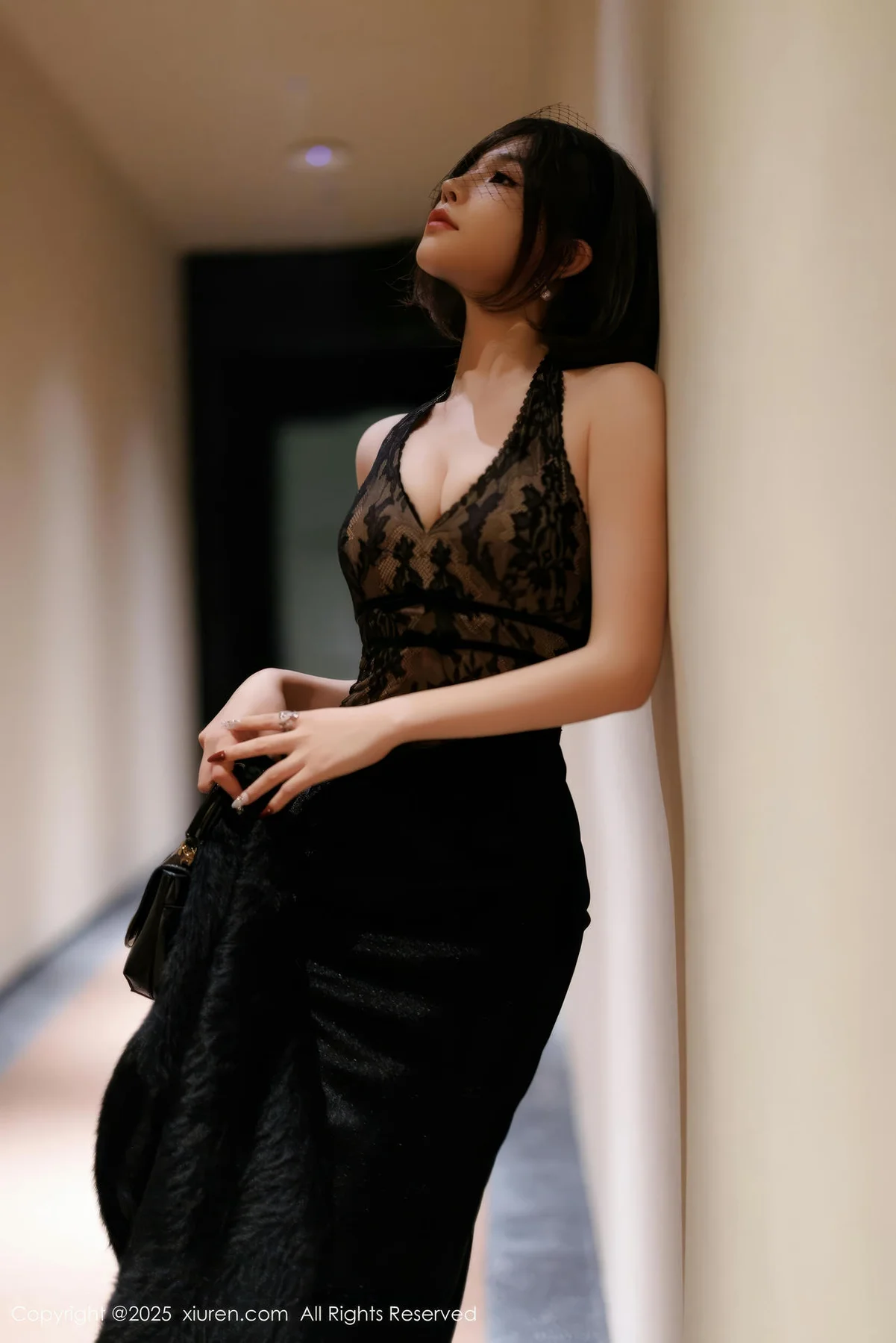 XiuRen 秀人 No.9880 徐莉芝Booty翘臀玉足美女私房 - 4