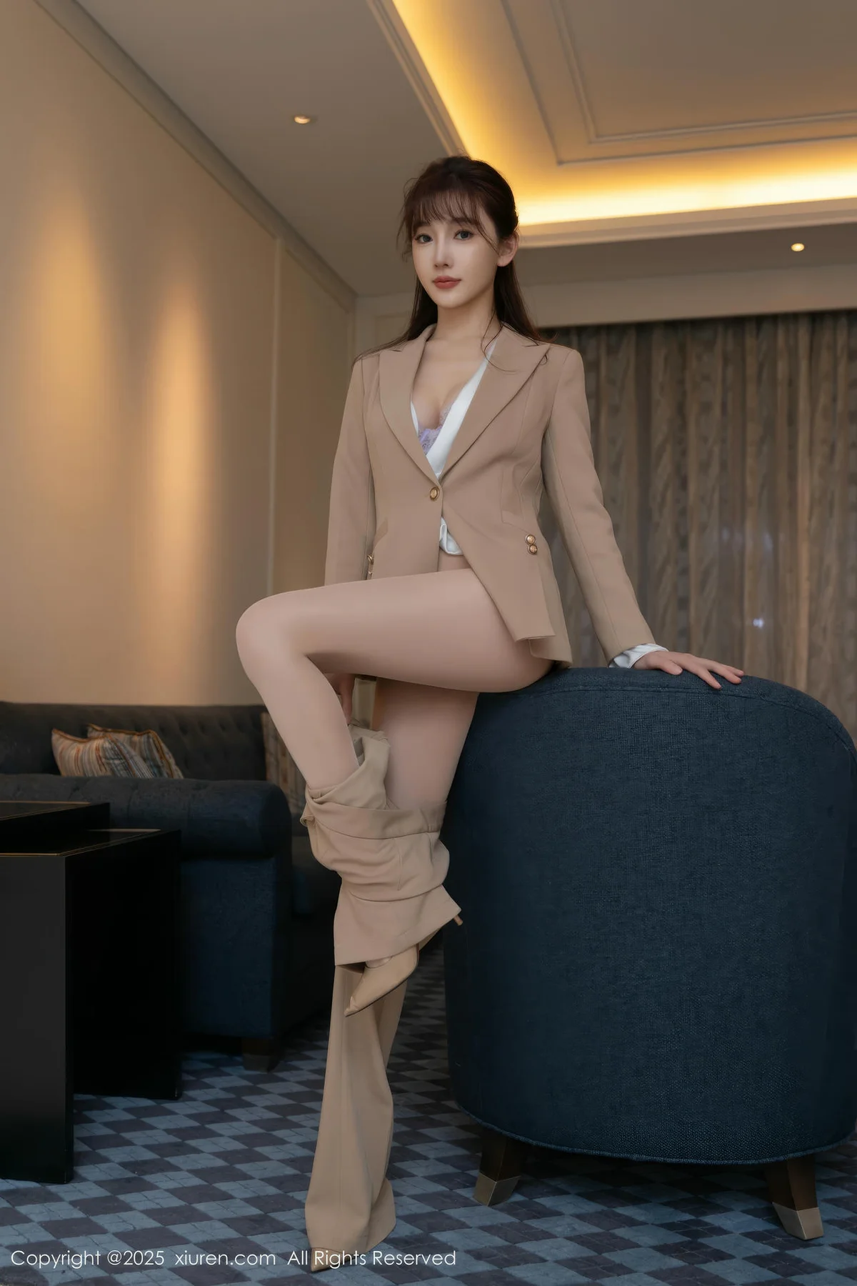 XiuRen 秀人 No.9881 陆萱萱 紫色内衣女神私房 - 5