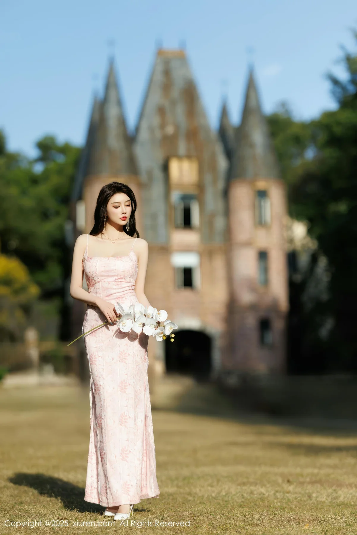 XiuRen 秀人 No.9886 杨晨晨Yome 湿身粉嫩美裙 - 3