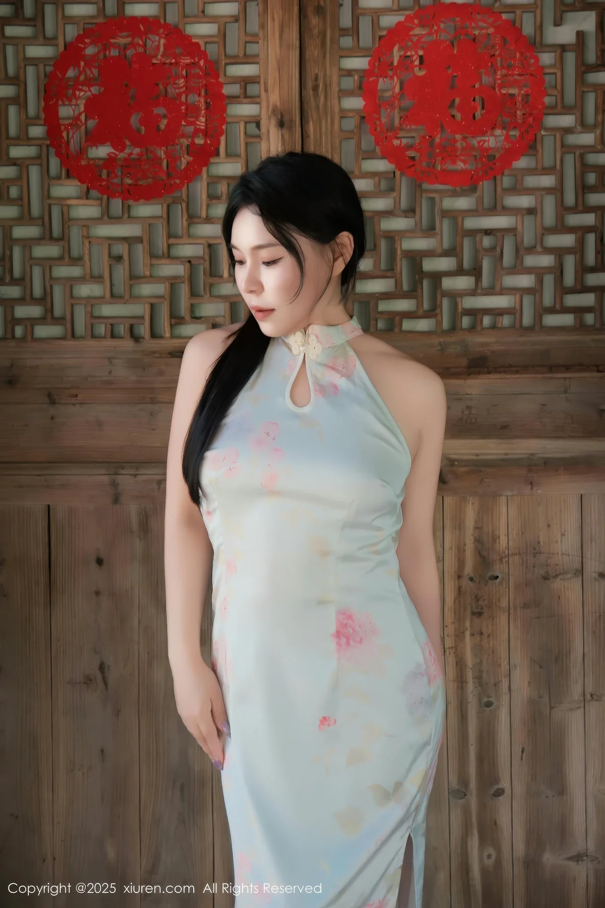 XiuRen 秀人 No.9892 麦田 旗袍玉体性感写真 - 9