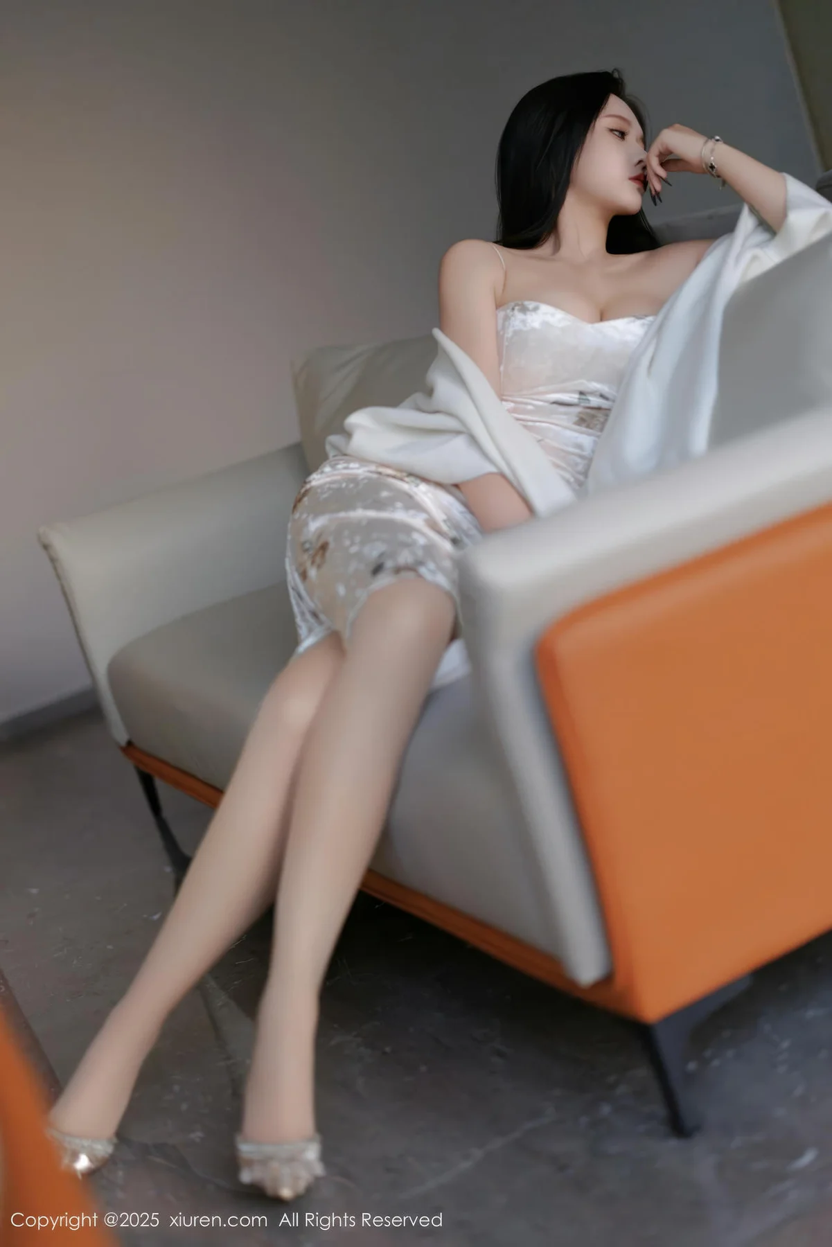 XiuRen 秀人 No.9899 娜比 玉体香肩美女私房 - 9