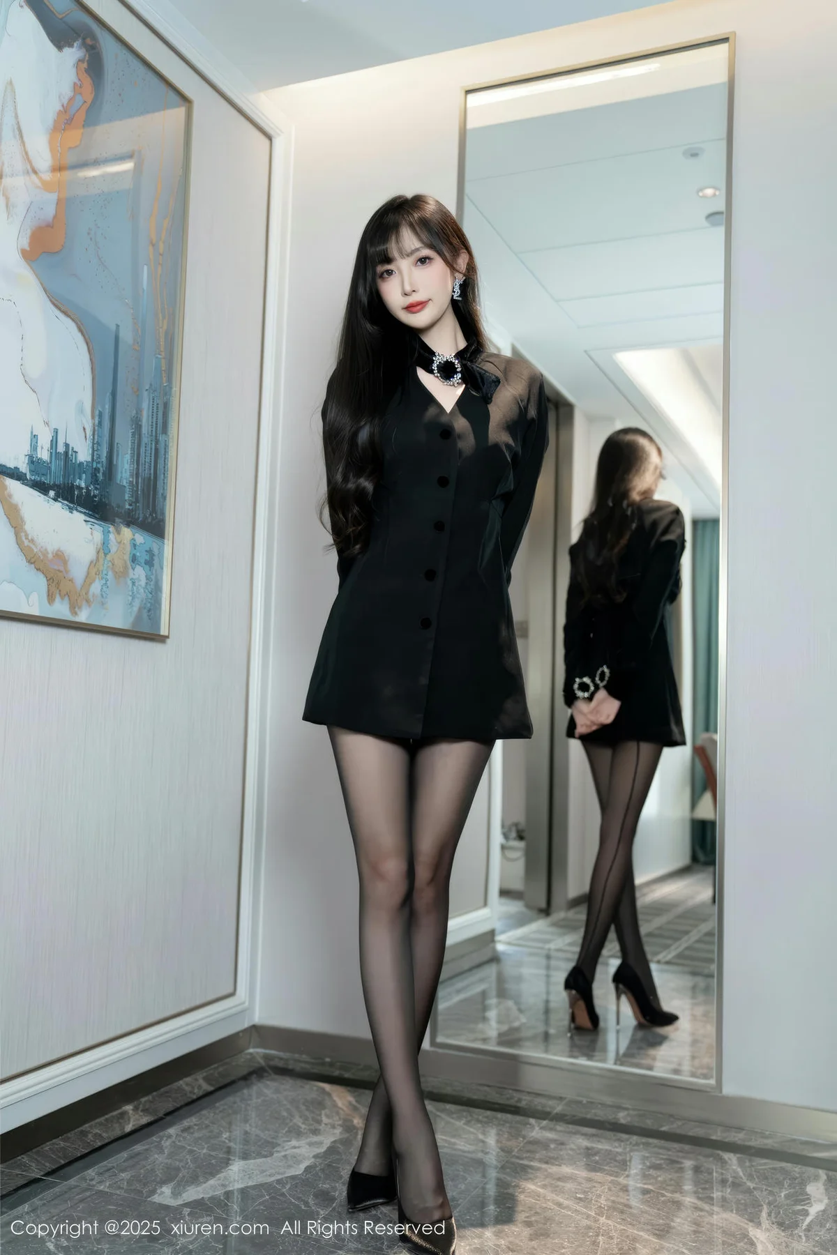 XiuRen 秀人 No.9918 樱桃小阑子 香肩丝袜美腿 - 7