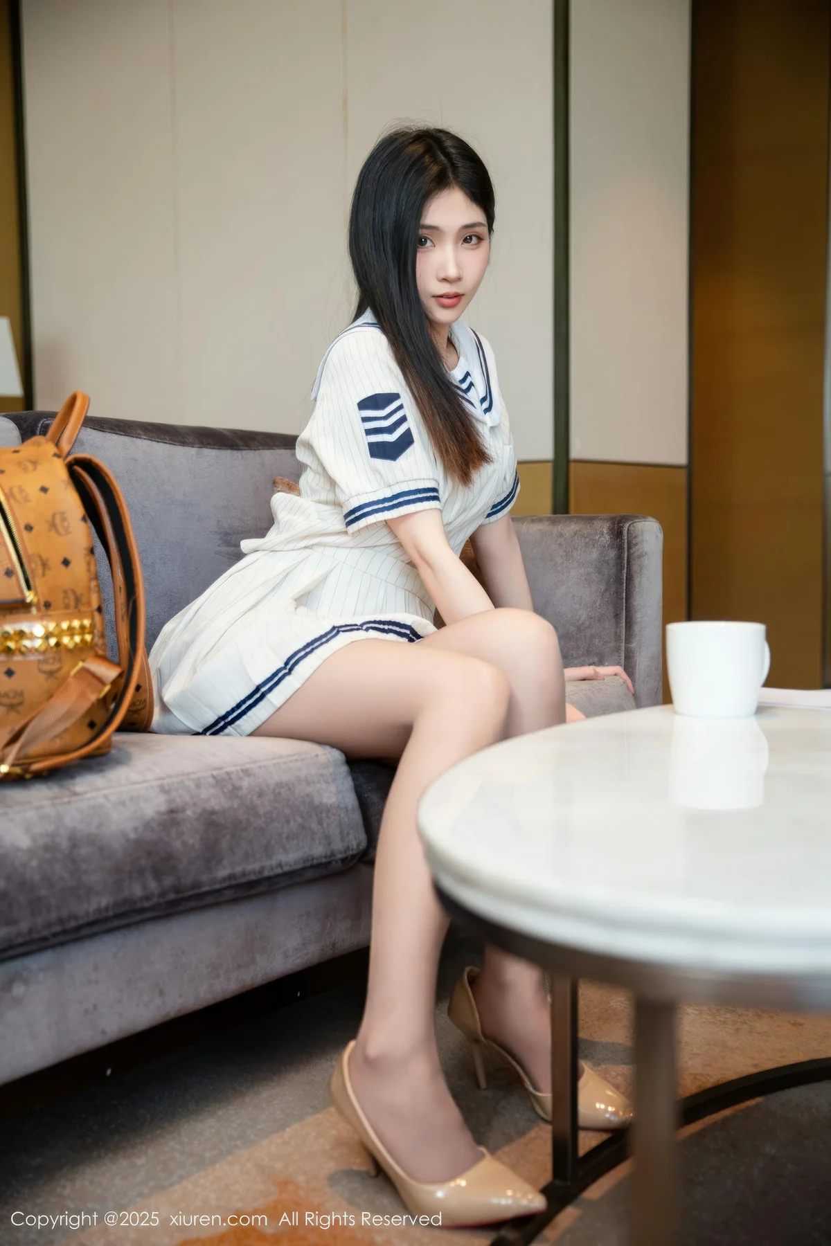 XiuRen 秀人 No.9942 刘婷婷  情趣捆绑内衣 - 1