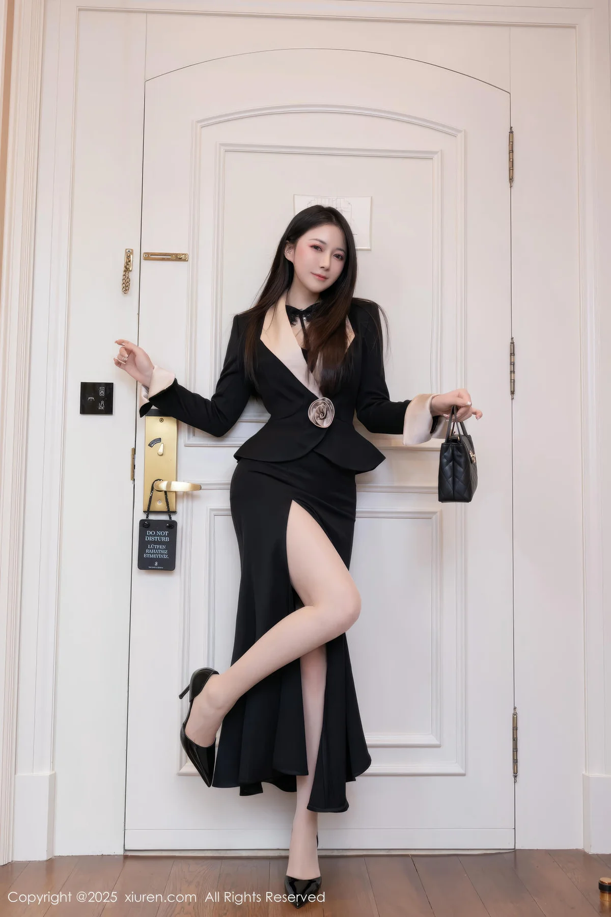 XiuRen 秀人 No.9953 鱼子酱Fish香肩玉体ol制服 - 4