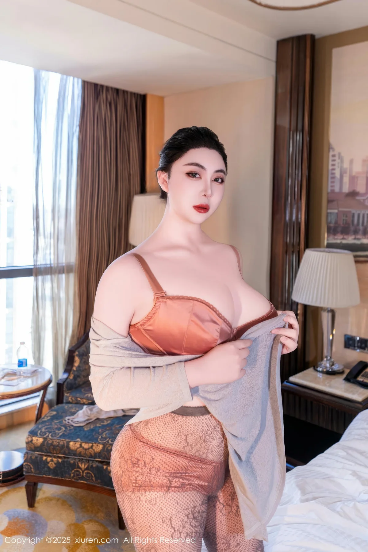 XiuRen 秀人 No.9955 风景尤美 诱惑爆乳玉足 - 10