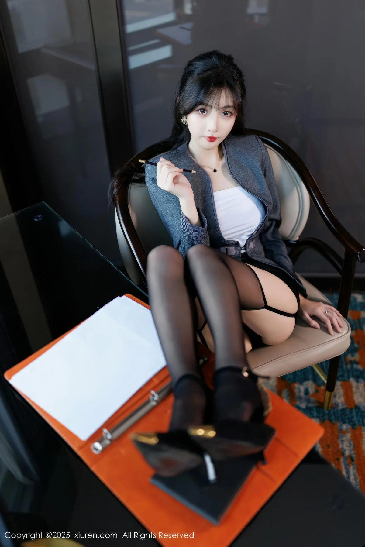 XiuRen 秀人 No.9957 樱桃小阑子 紫色蕾丝内衣吊袜 - 8