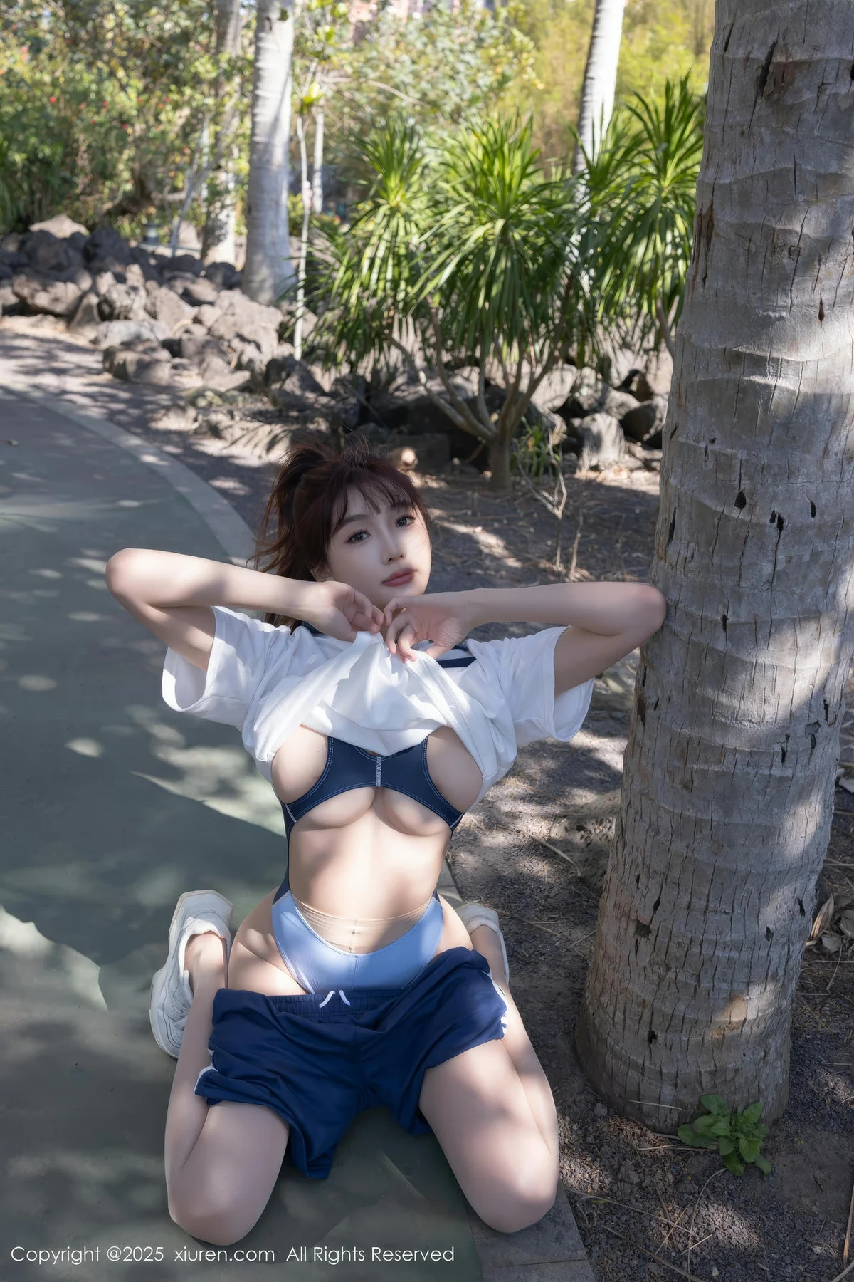 XiuRen 秀人 No.9979 陆萱萱 浴室比基尼 - 9