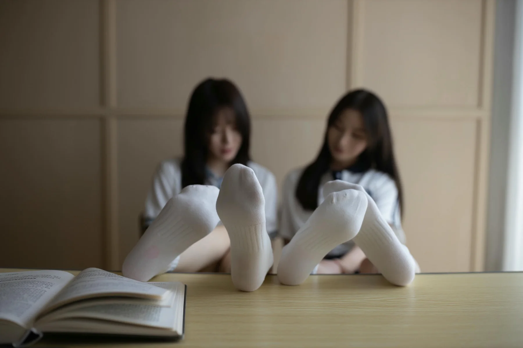 XiuRen 秀人 No.N010 杏子和鱼子酱Fish双人校服诱惑 - 6