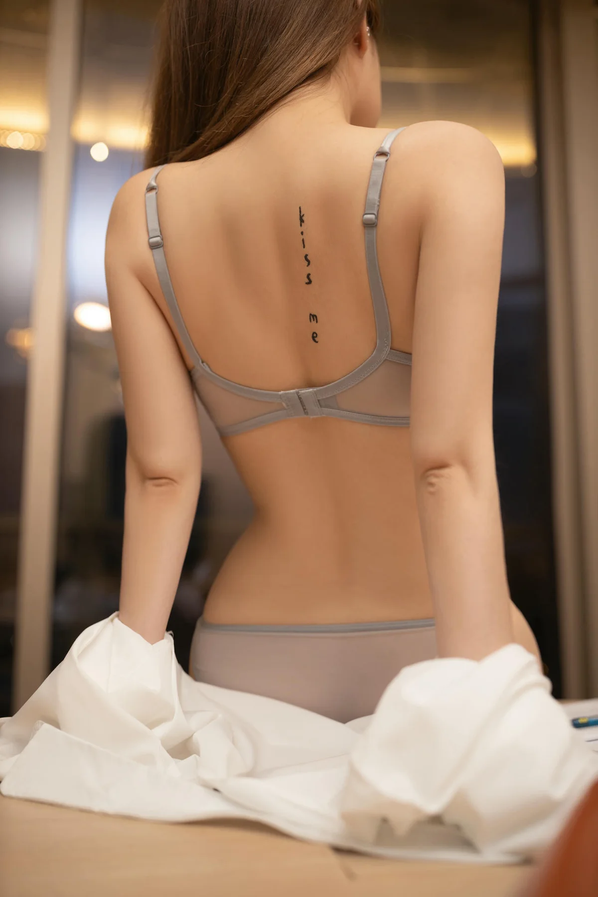 XiuRen 秀人 No.N019 鱼子酱Fish性感制服jk短裙 - 3