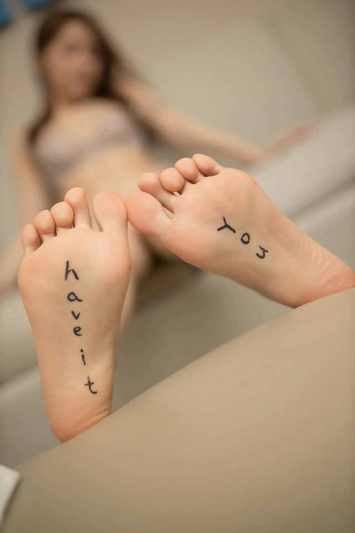 XiuRen 秀人 No.N019 鱼子酱Fish性感制服jk短裙 - 6