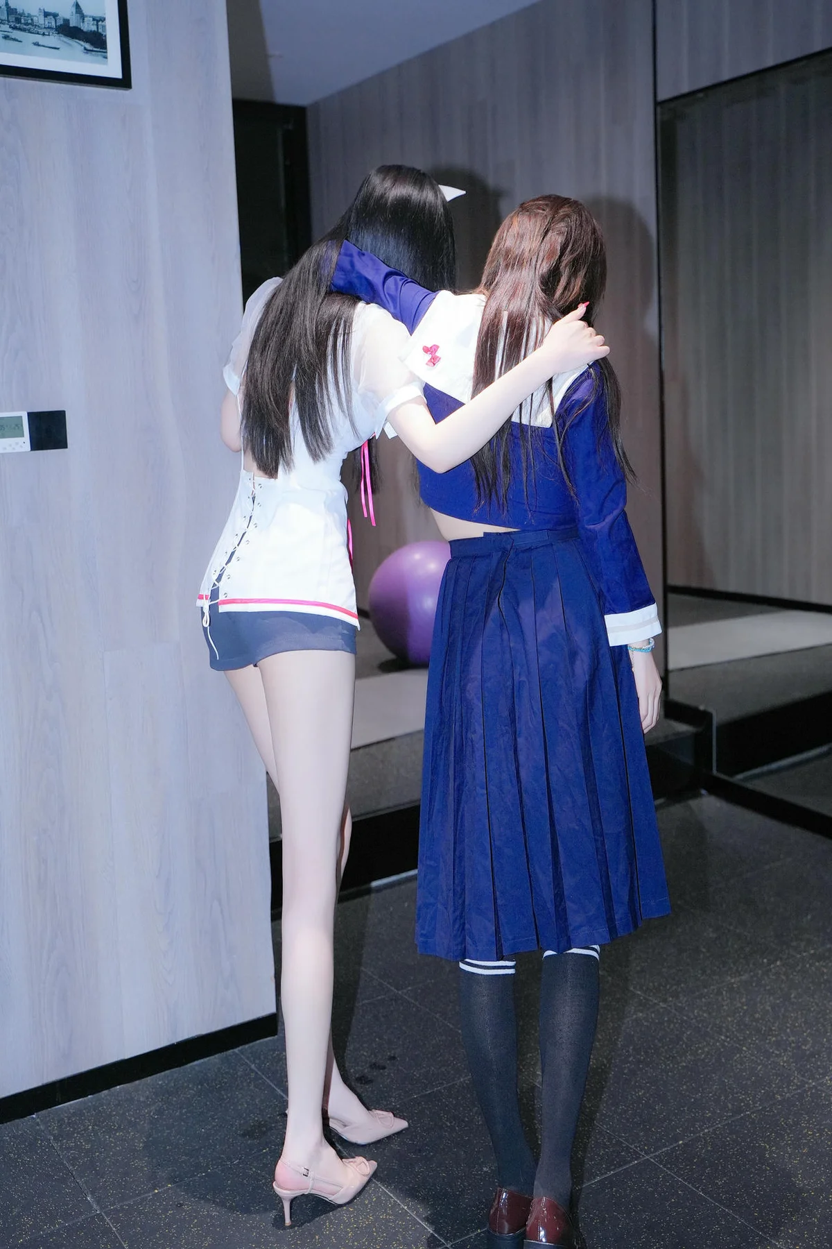 XiuRen 秀人 No.N035 晚苏susu护士制服美腿 - 2