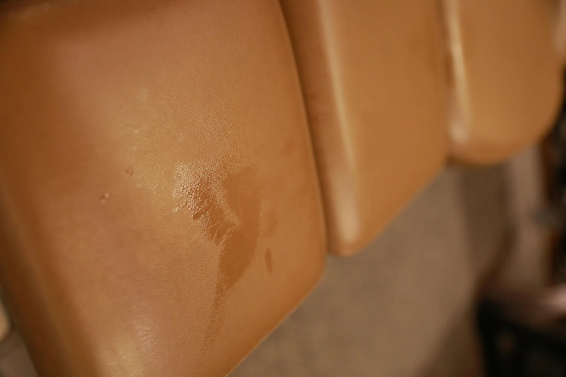 XiuRen 秀人 No.N039 小薯条nienie健身房运动美女 - 1