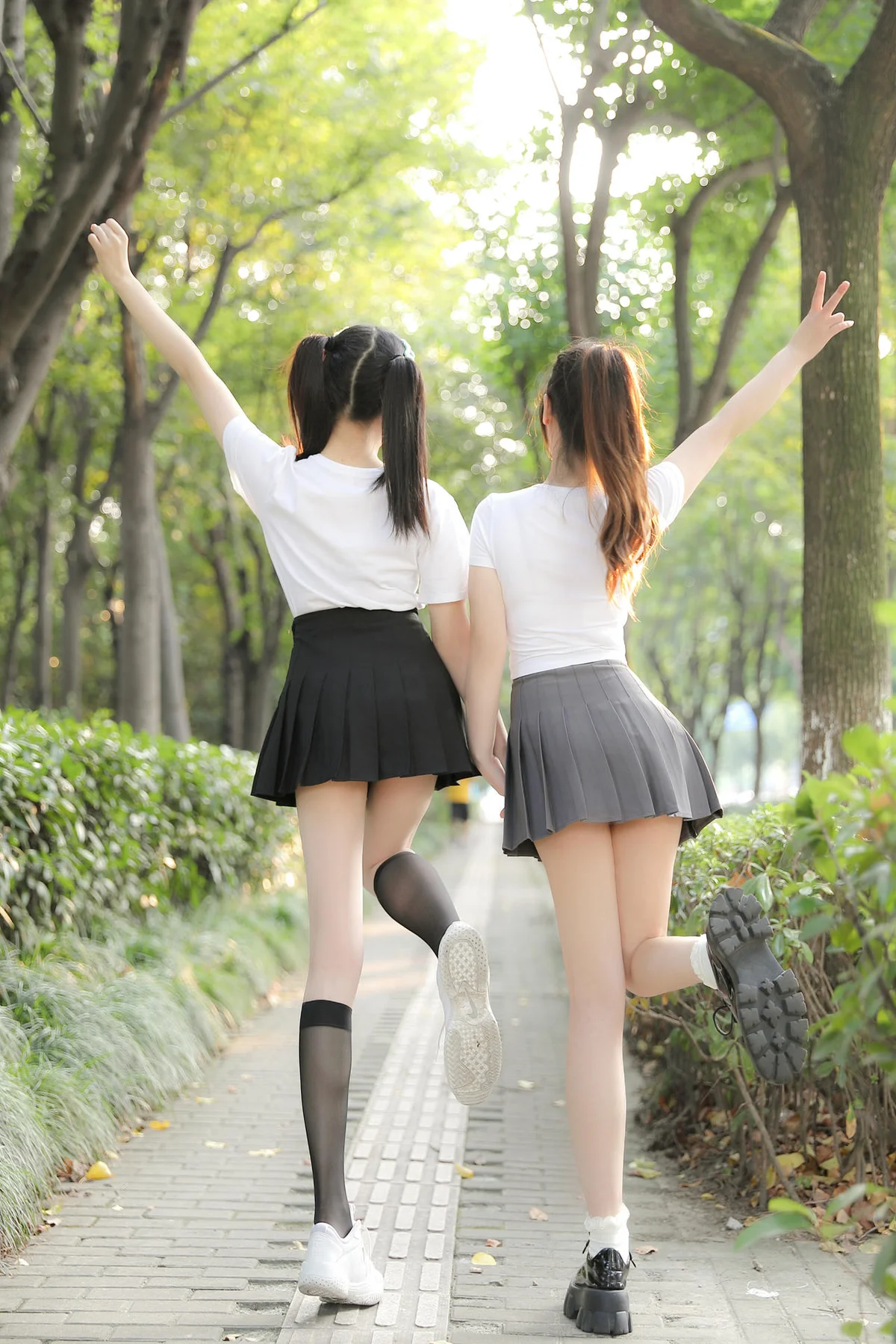 XiuRen 秀人 No.N043 袁圆双人少女写真 - 2