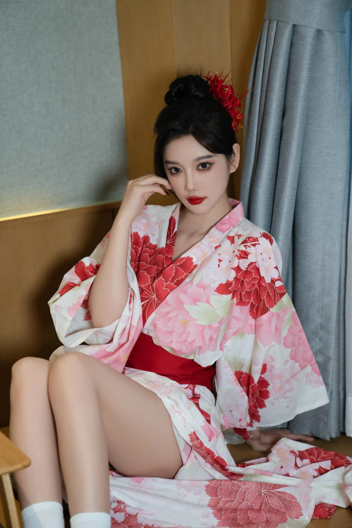 XiuRen 秀人 No.N048 杨晨晨制服写真 - 2