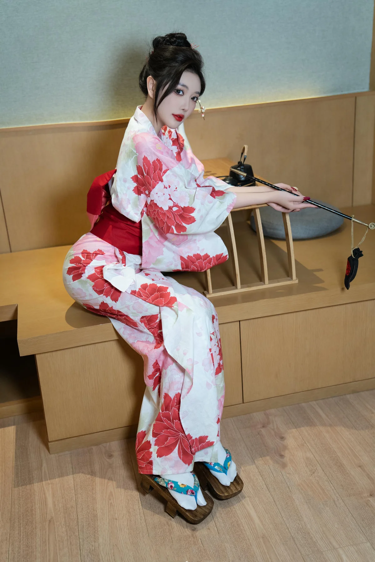 XiuRen 秀人 No.N048 杨晨晨制服写真 - 3