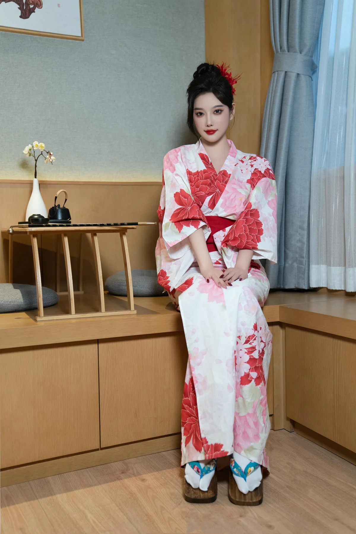 XiuRen 秀人 No.N048 杨晨晨制服写真 - 2