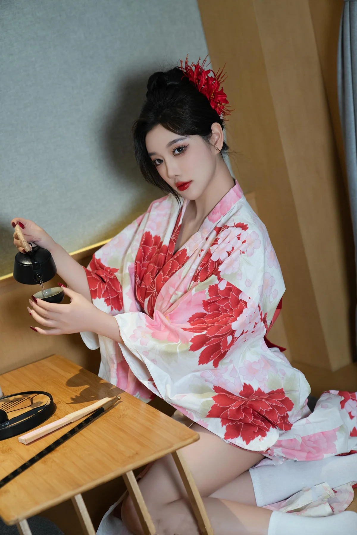 XiuRen 秀人 No.N048 杨晨晨制服写真 - 1