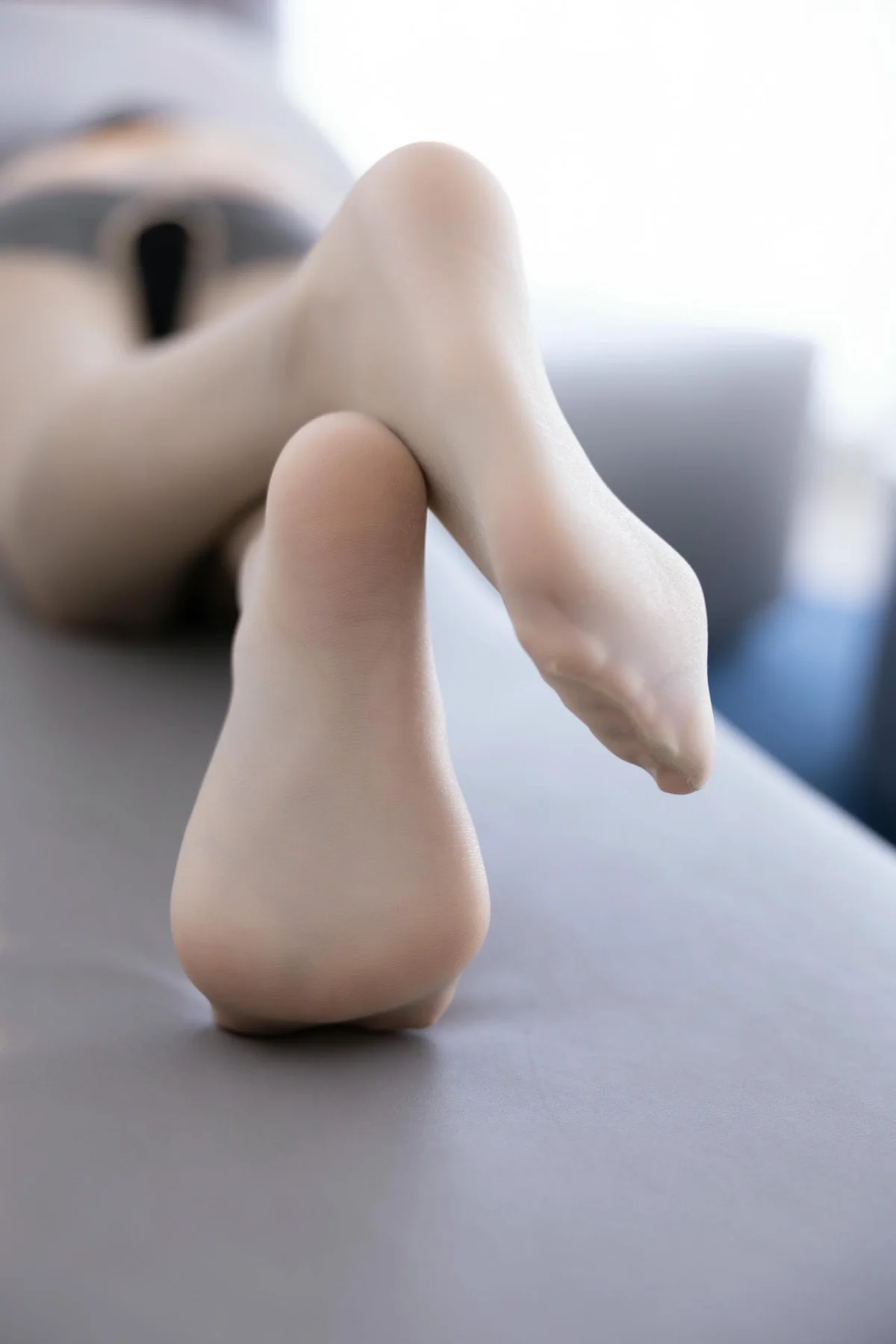 XiuRen 秀人 No.N051 林乐一办公室ol长腿写真 - 9