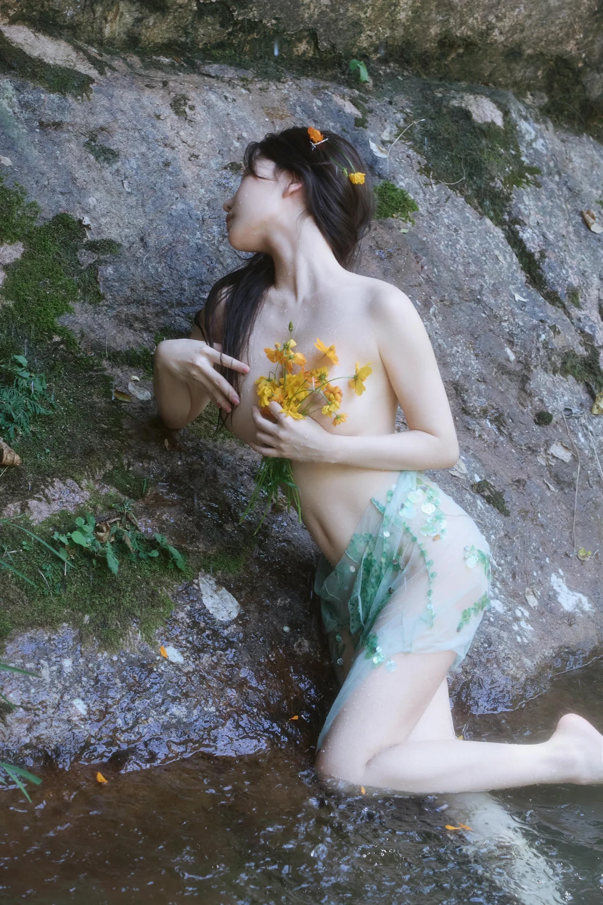 XiuRen 秀人 No.N055 尹甜甜湿身透视梦幻裙 - 3