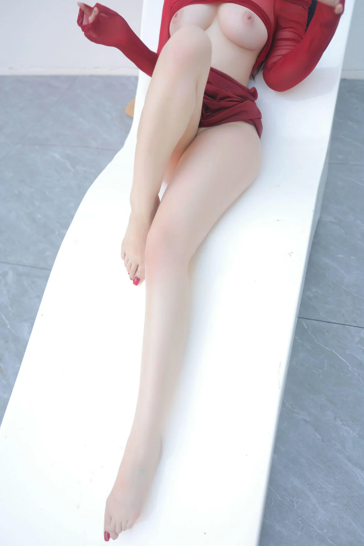 XiuRen 秀人 No.N058 林昔予yorki巨乳翘臀湿身泳池 - 1