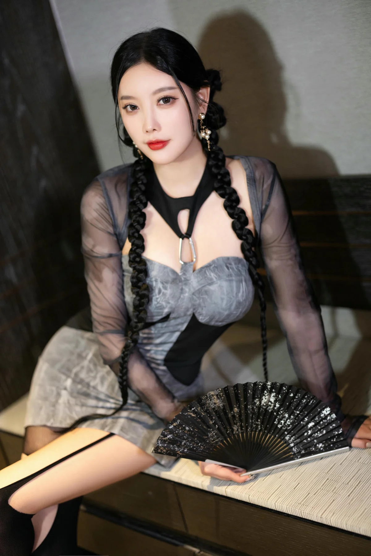 XiuRen 秀人 No.N064 杨晨晨魅惑黑丝女神写真 - 5