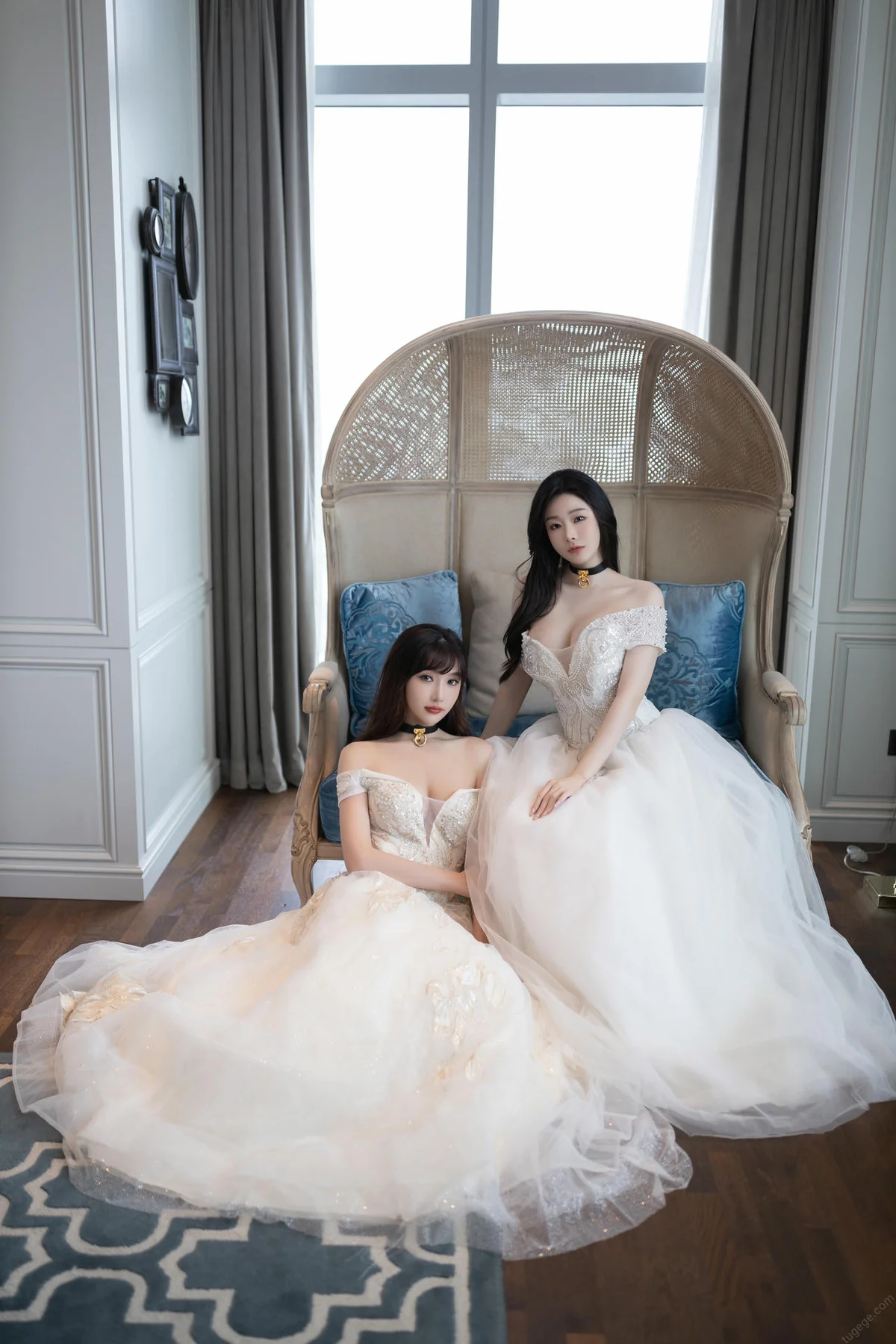 XiuRen 秀人 No.N080 是小逗逗和陆萱萱双人婚纱 - 4