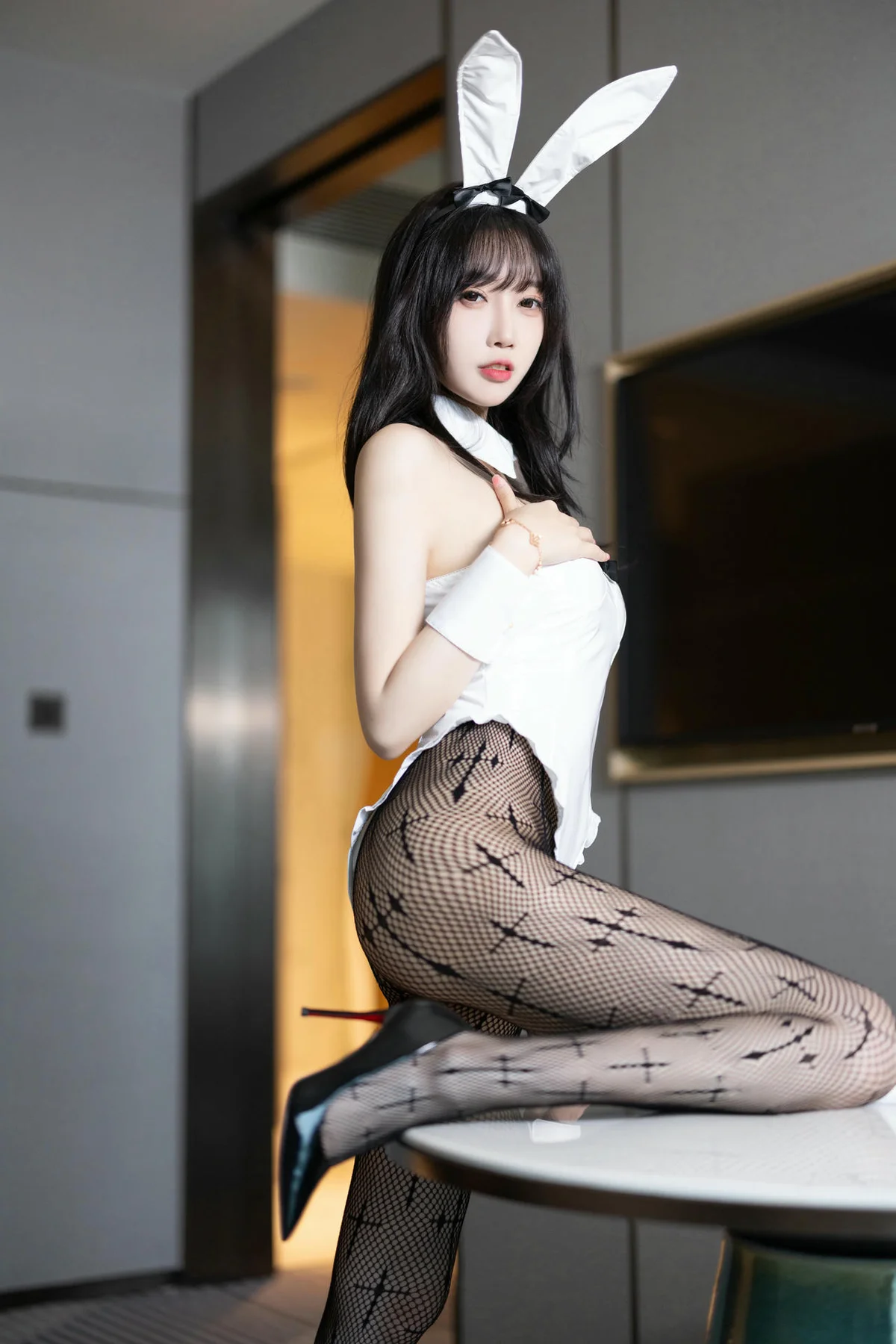 XiuRen 秀人 No.N094 玥儿玥连体衣兔女郎 - 3